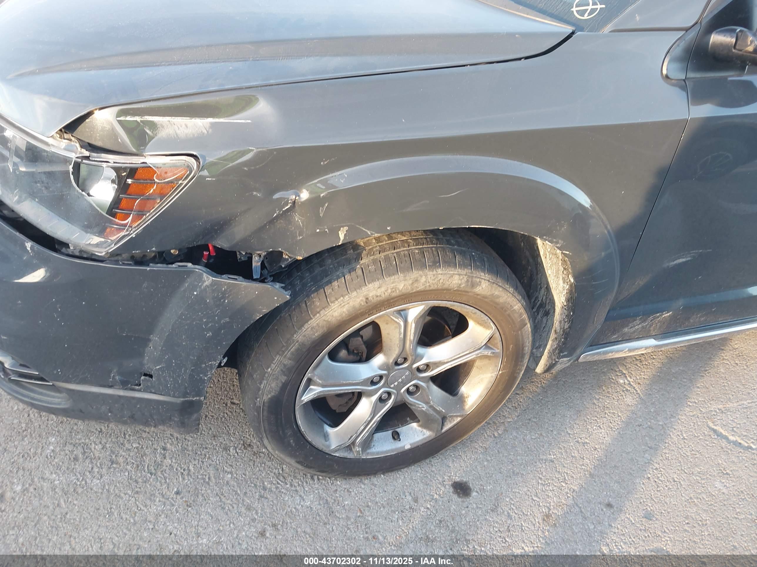 DODGE JOURNEY image 6