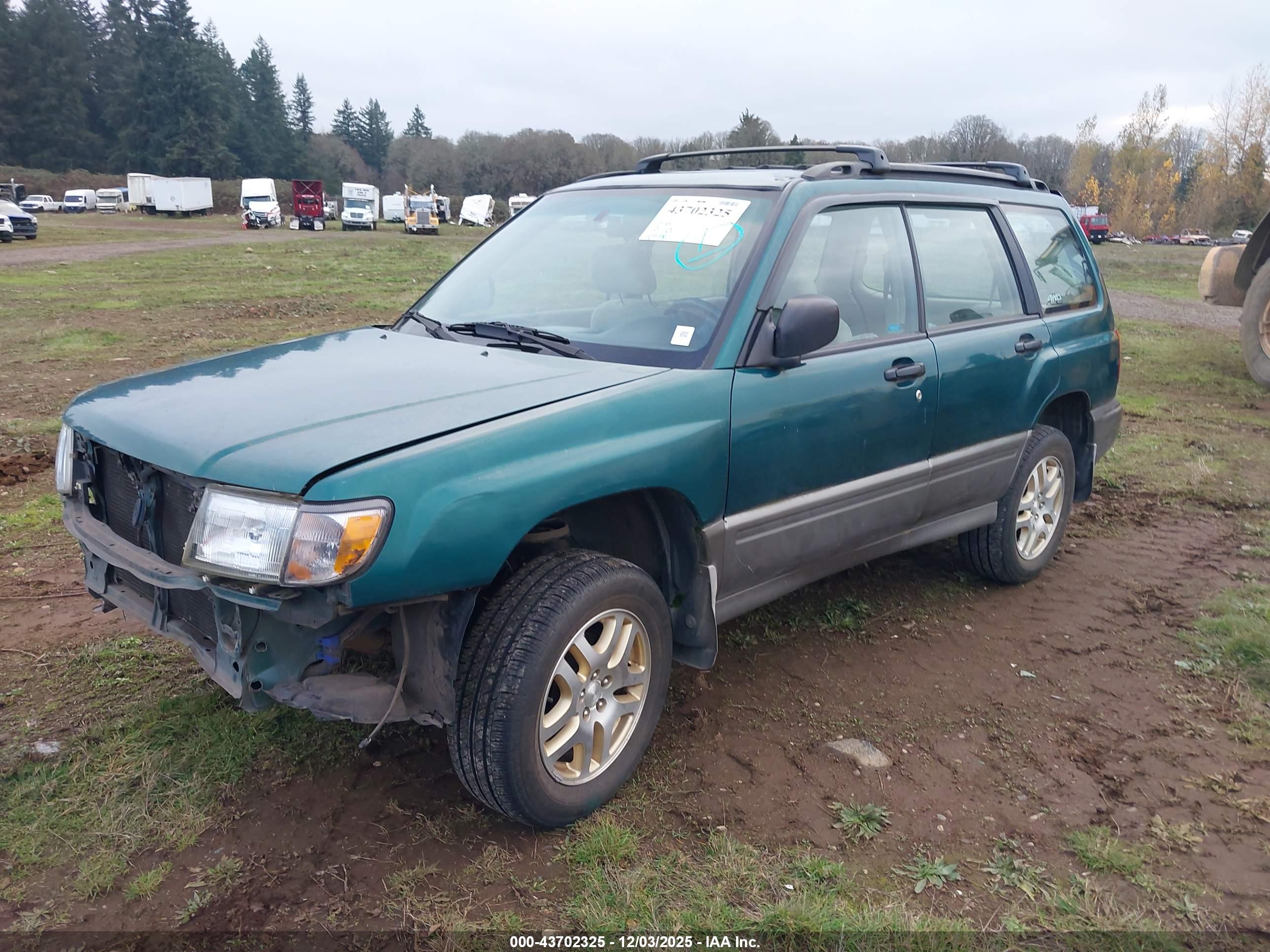 SUBARU FORESTER image 2