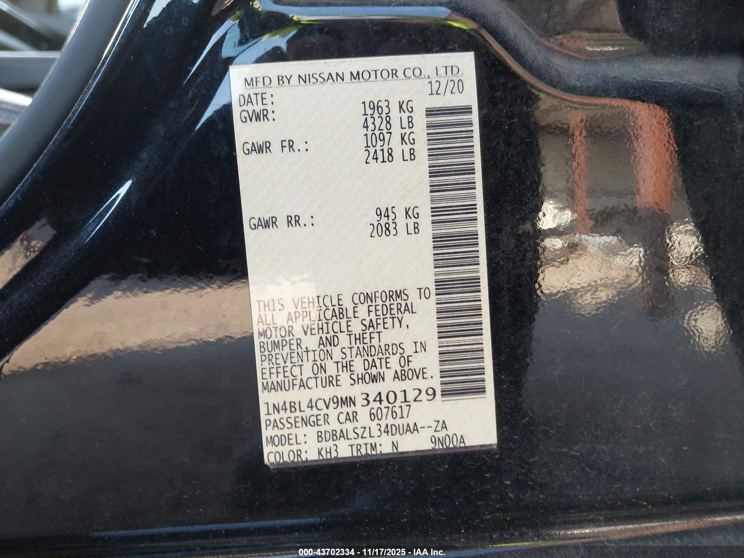 NISSAN ALTIMA image 9