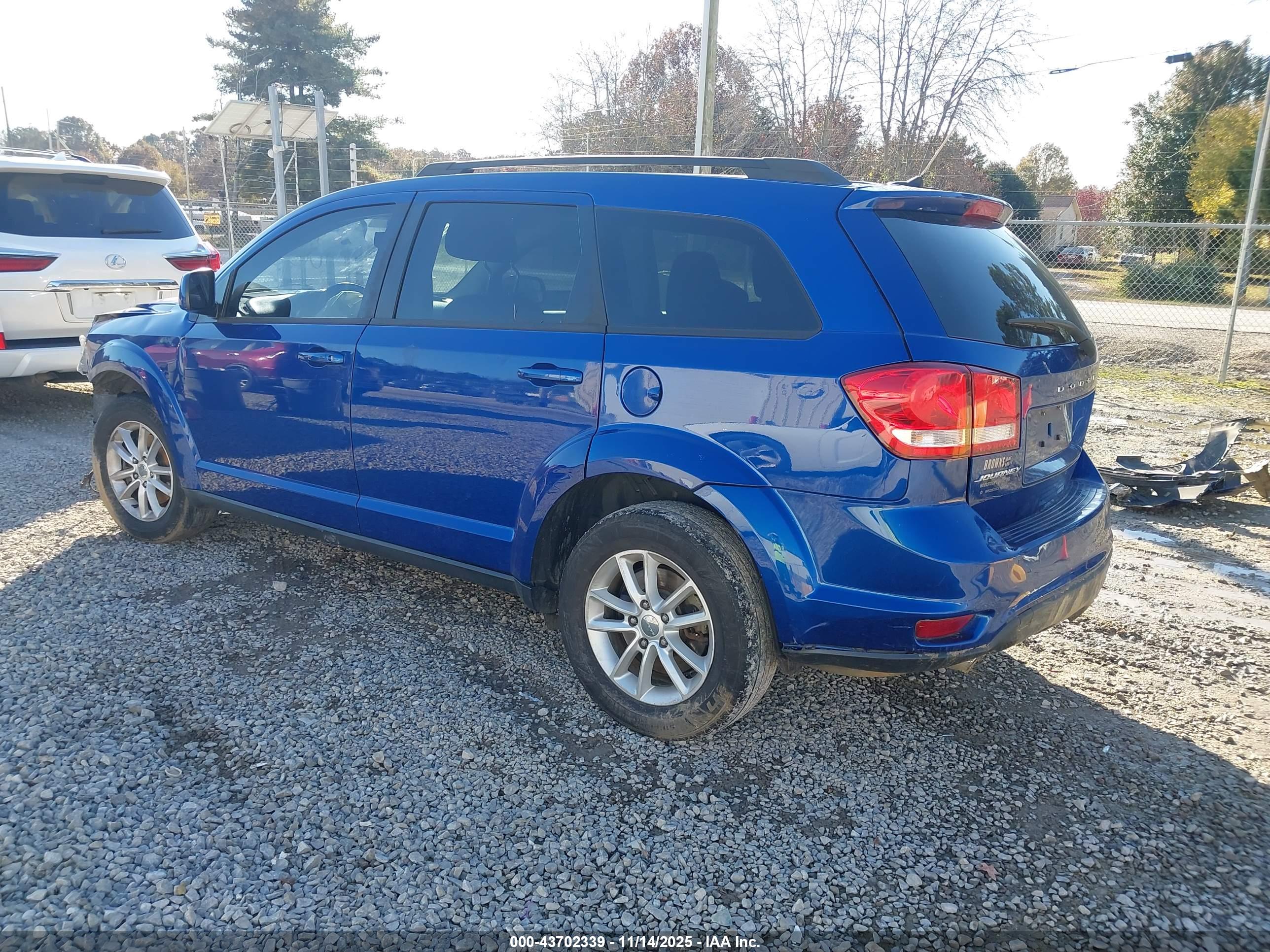 DODGE JOURNEY image 3