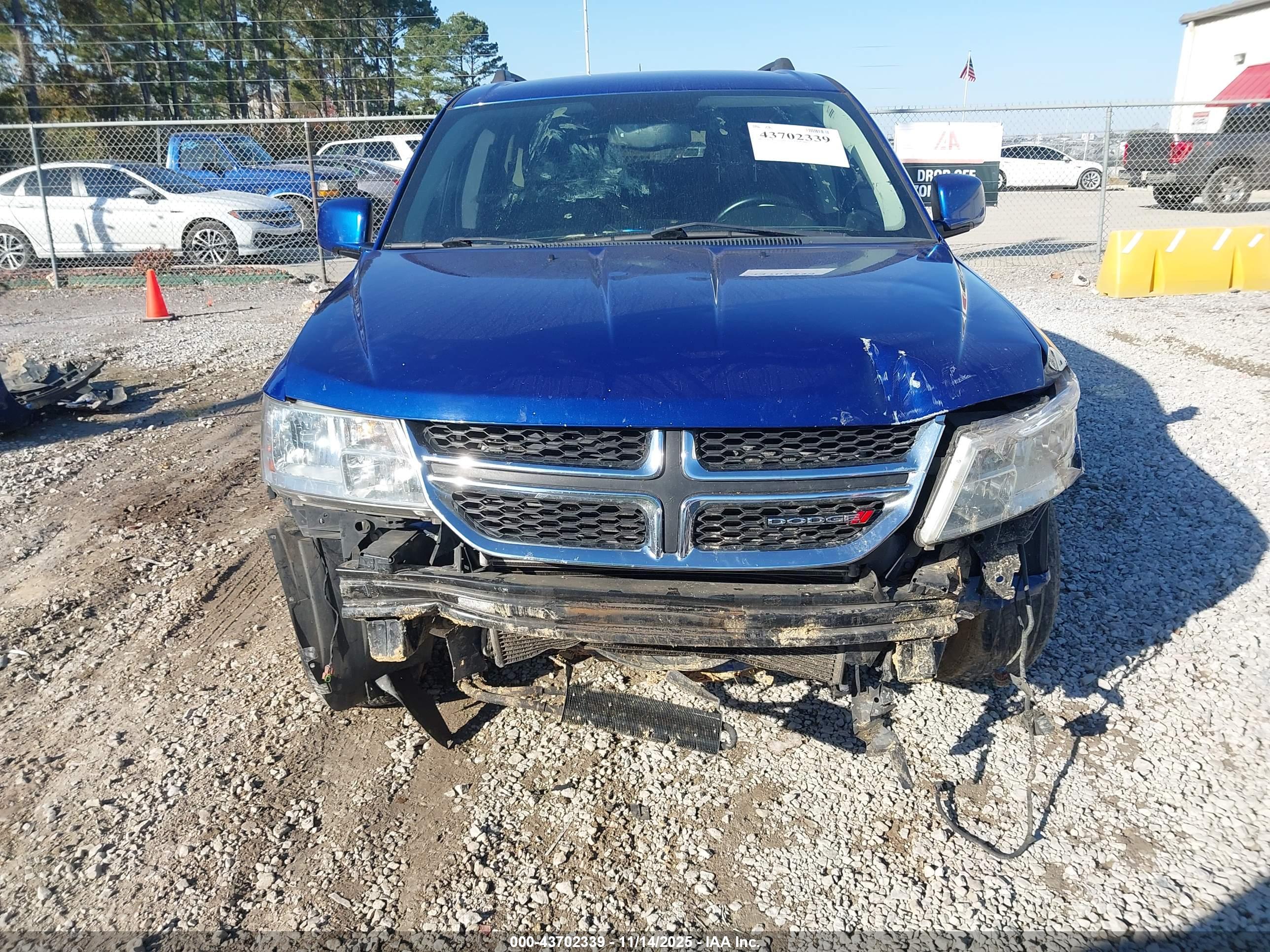 DODGE JOURNEY image 6