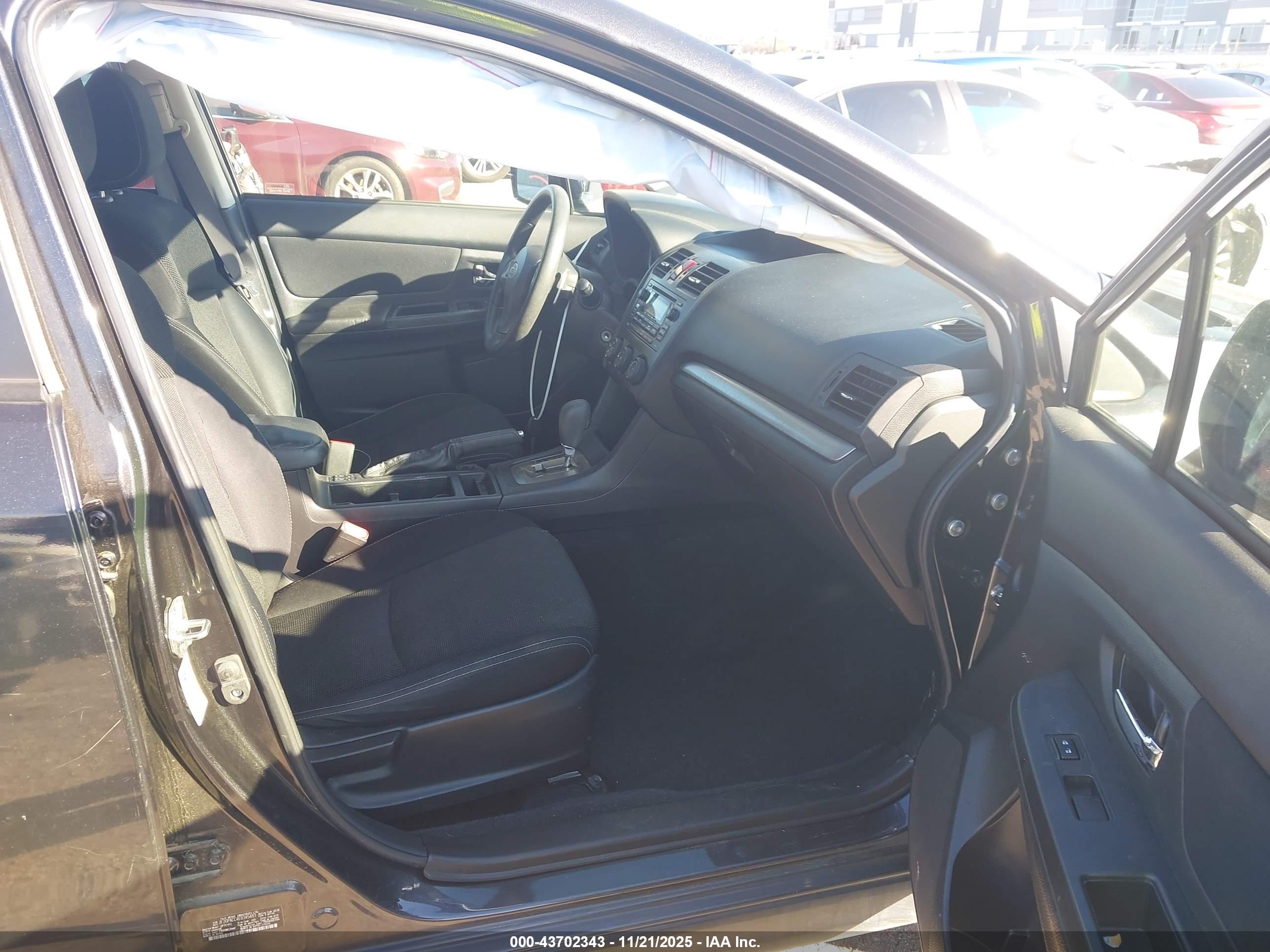 SUBARU XV image 5