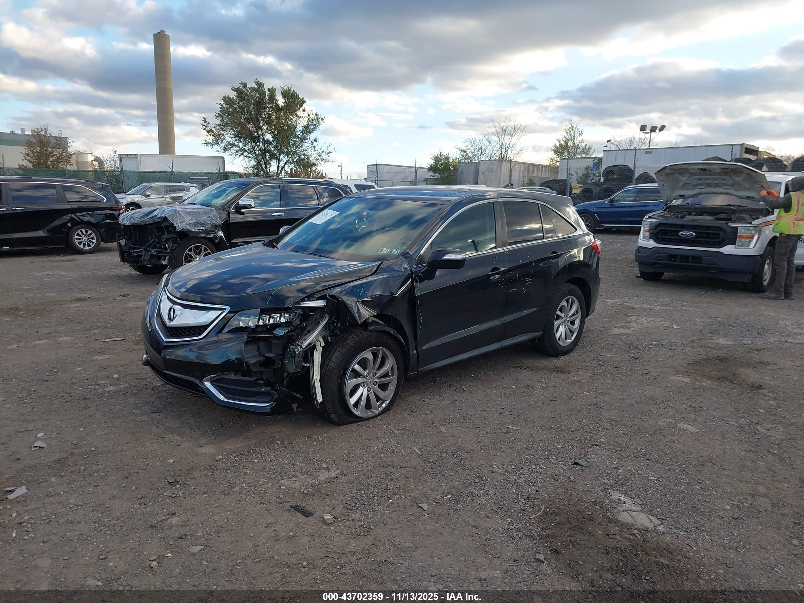 ACURA RDX image 2