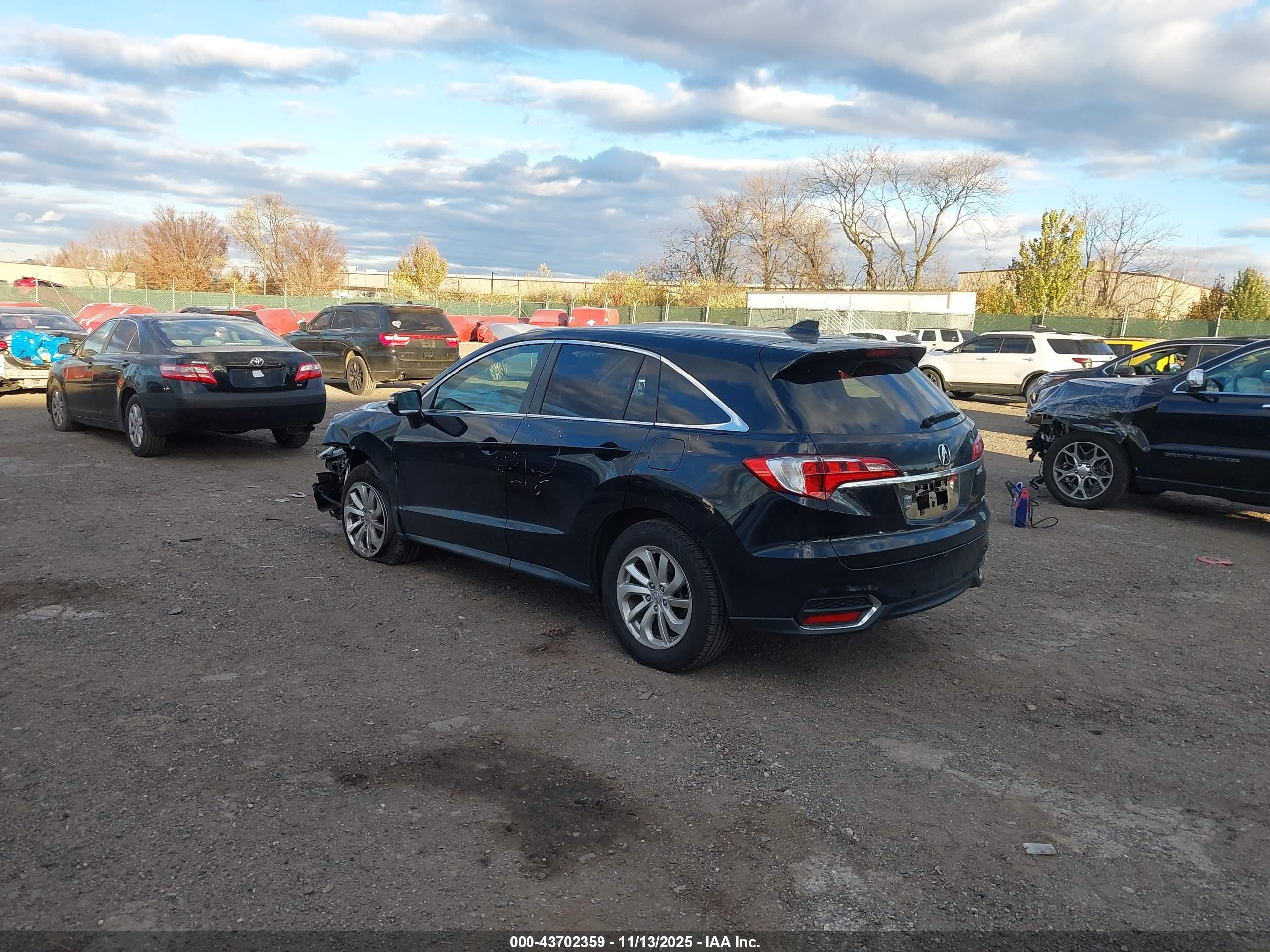 ACURA RDX image 3