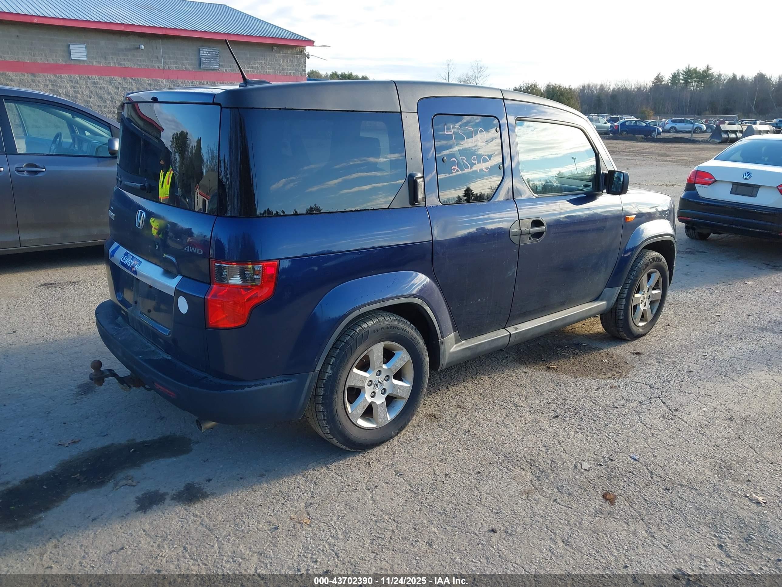 HONDA ELEMENT image 4
