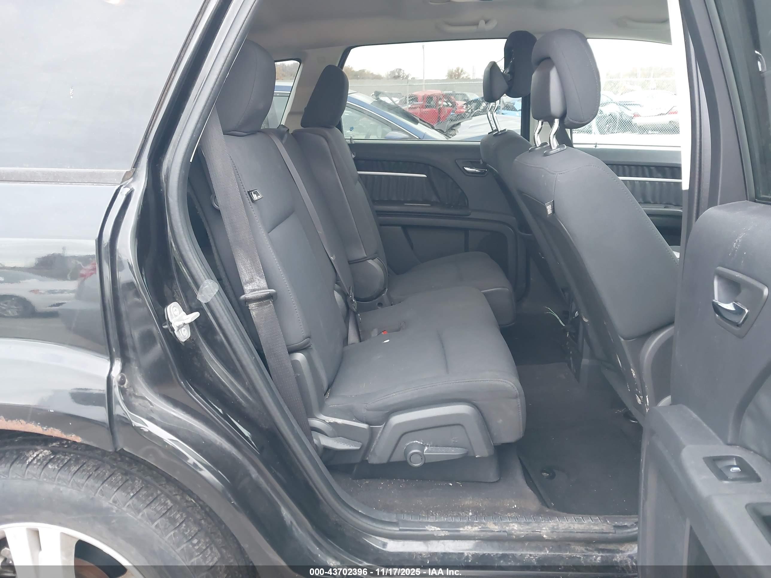 DODGE JOURNEY image 8