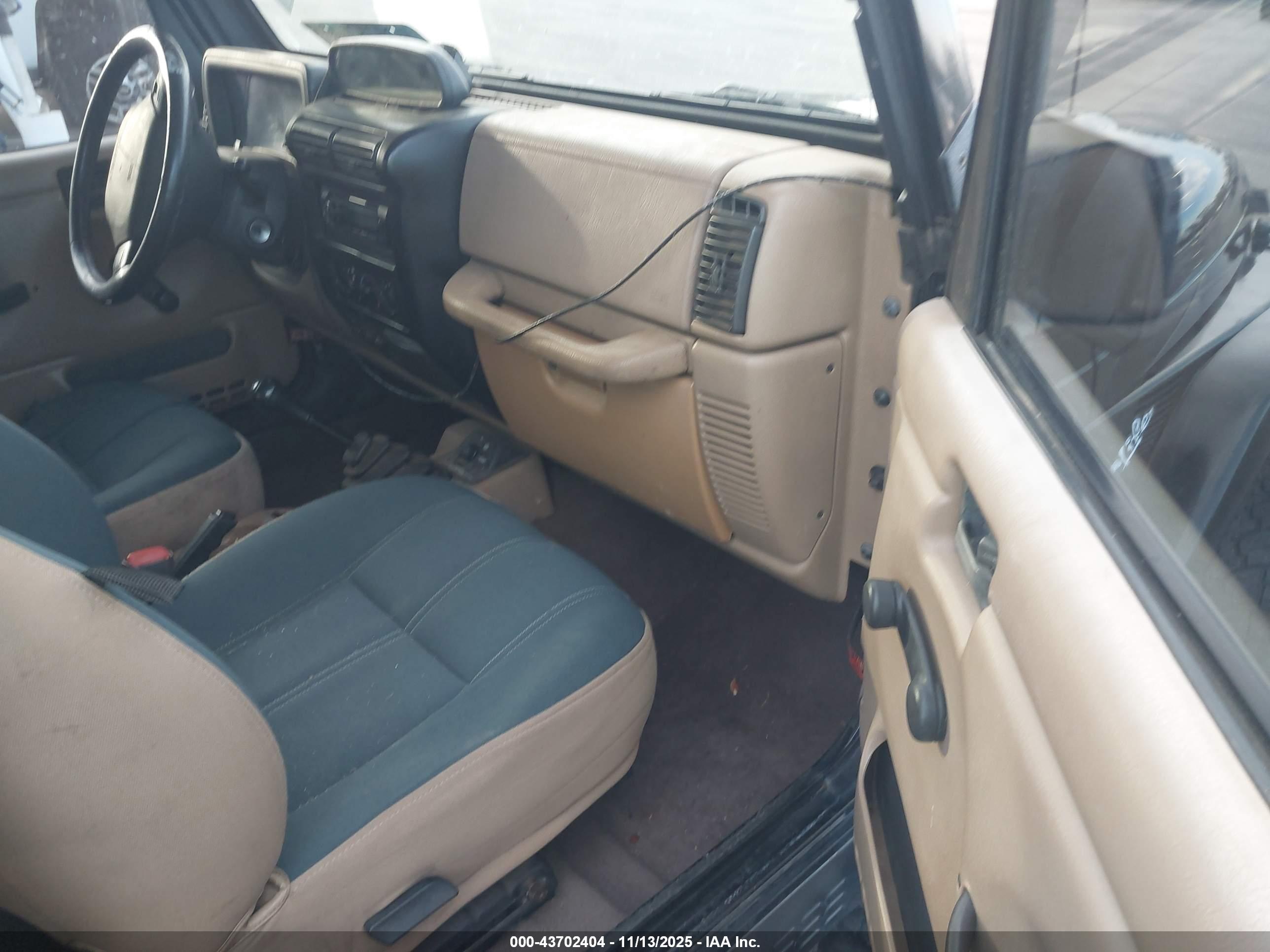 JEEP WRANGLER image 5