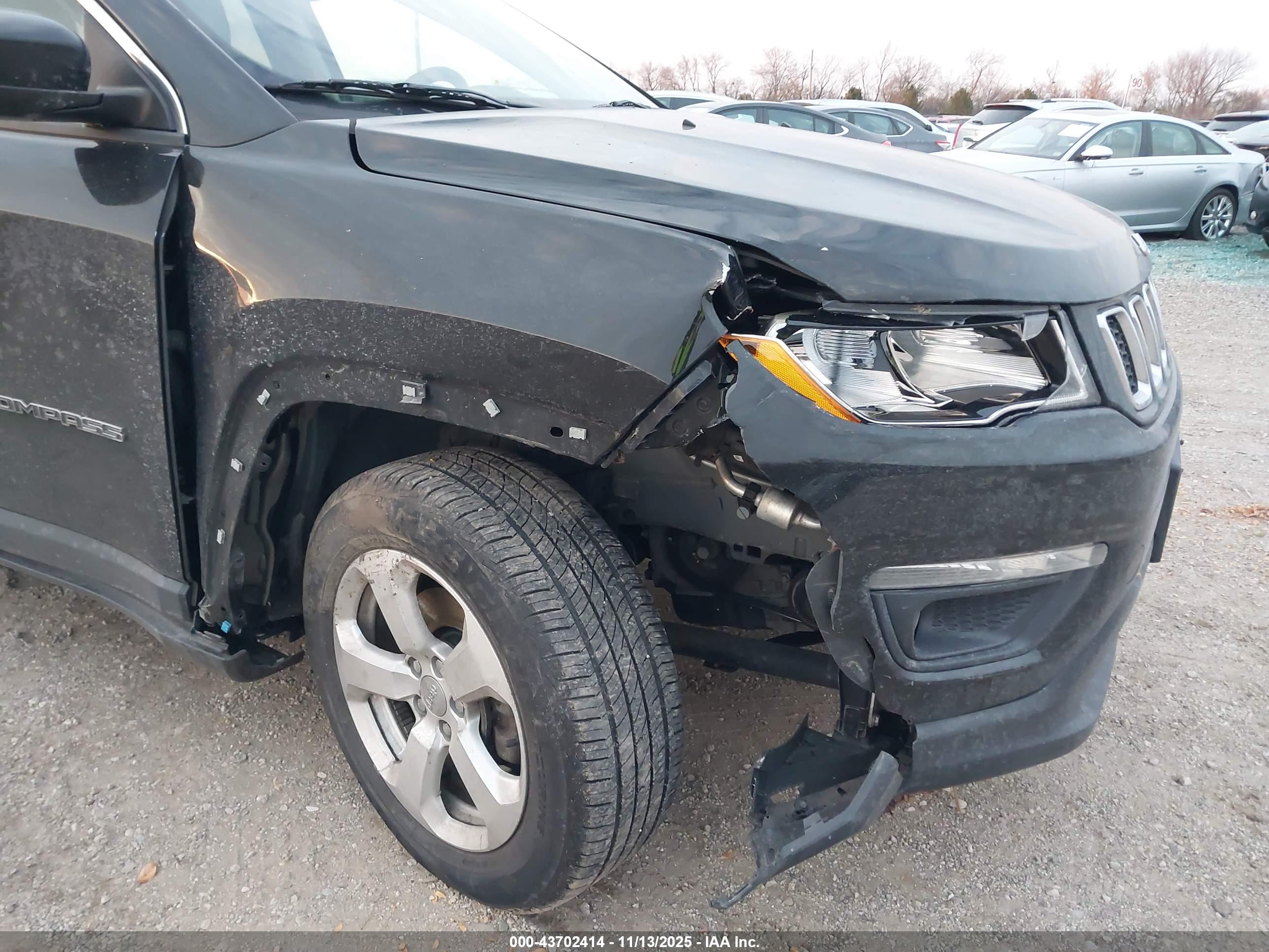 JEEP COMPASS image 6