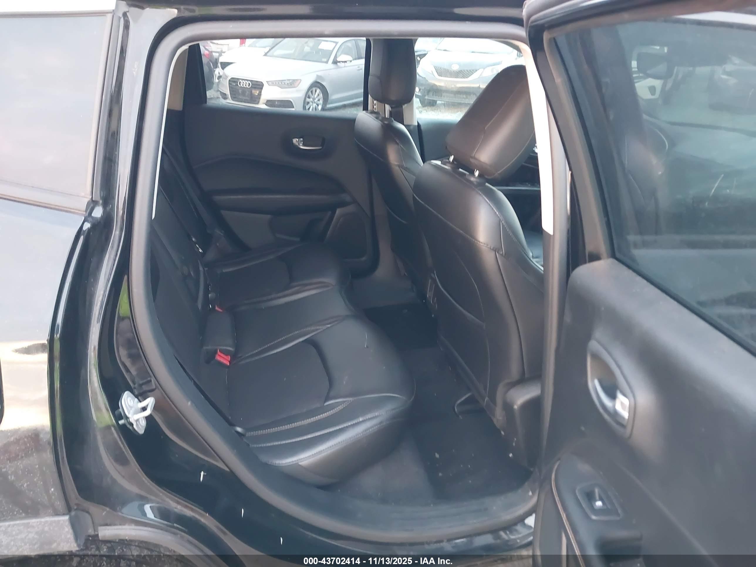 JEEP COMPASS image 8
