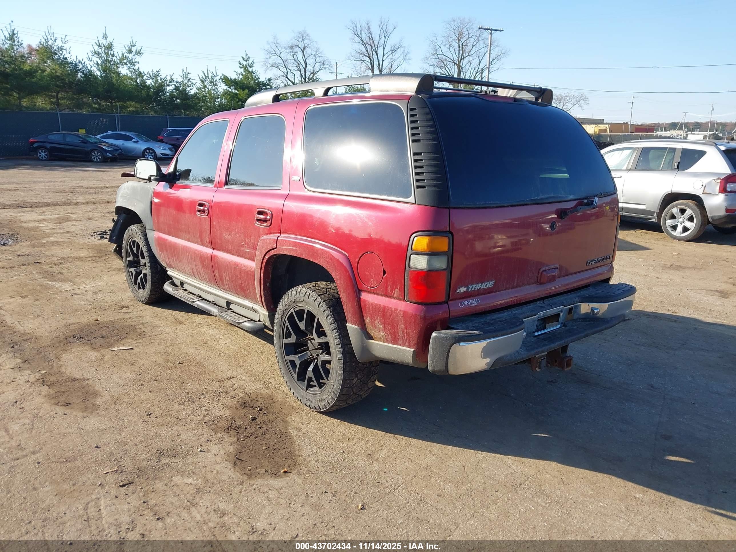 CHEVROLET TAHOE image 3