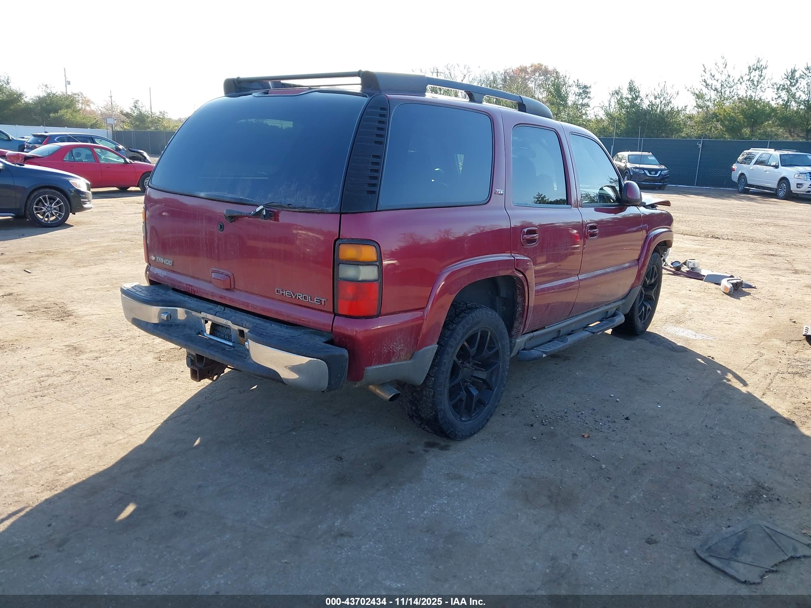 CHEVROLET TAHOE image 4