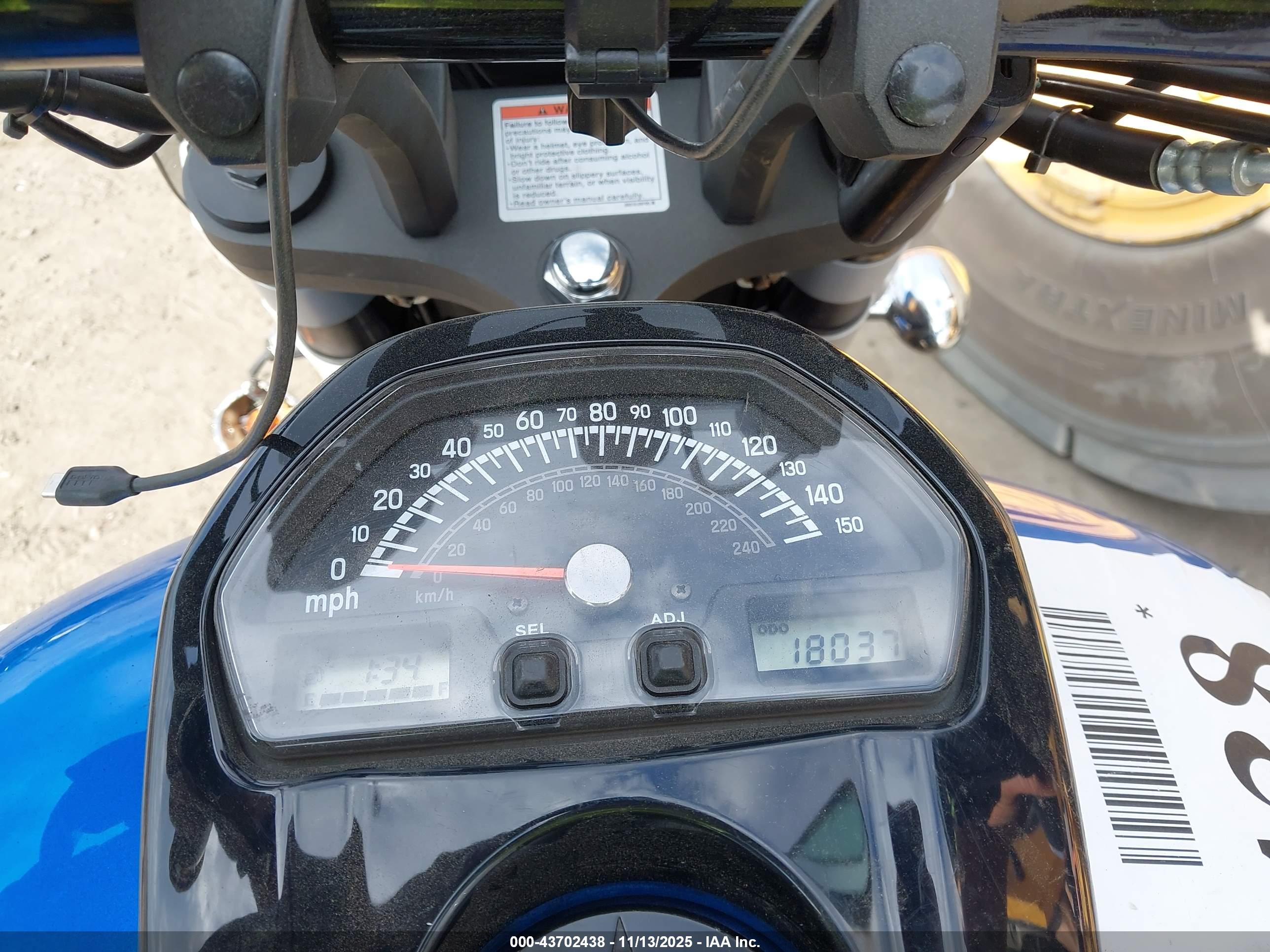 SUZUKI VZR1800 image 7