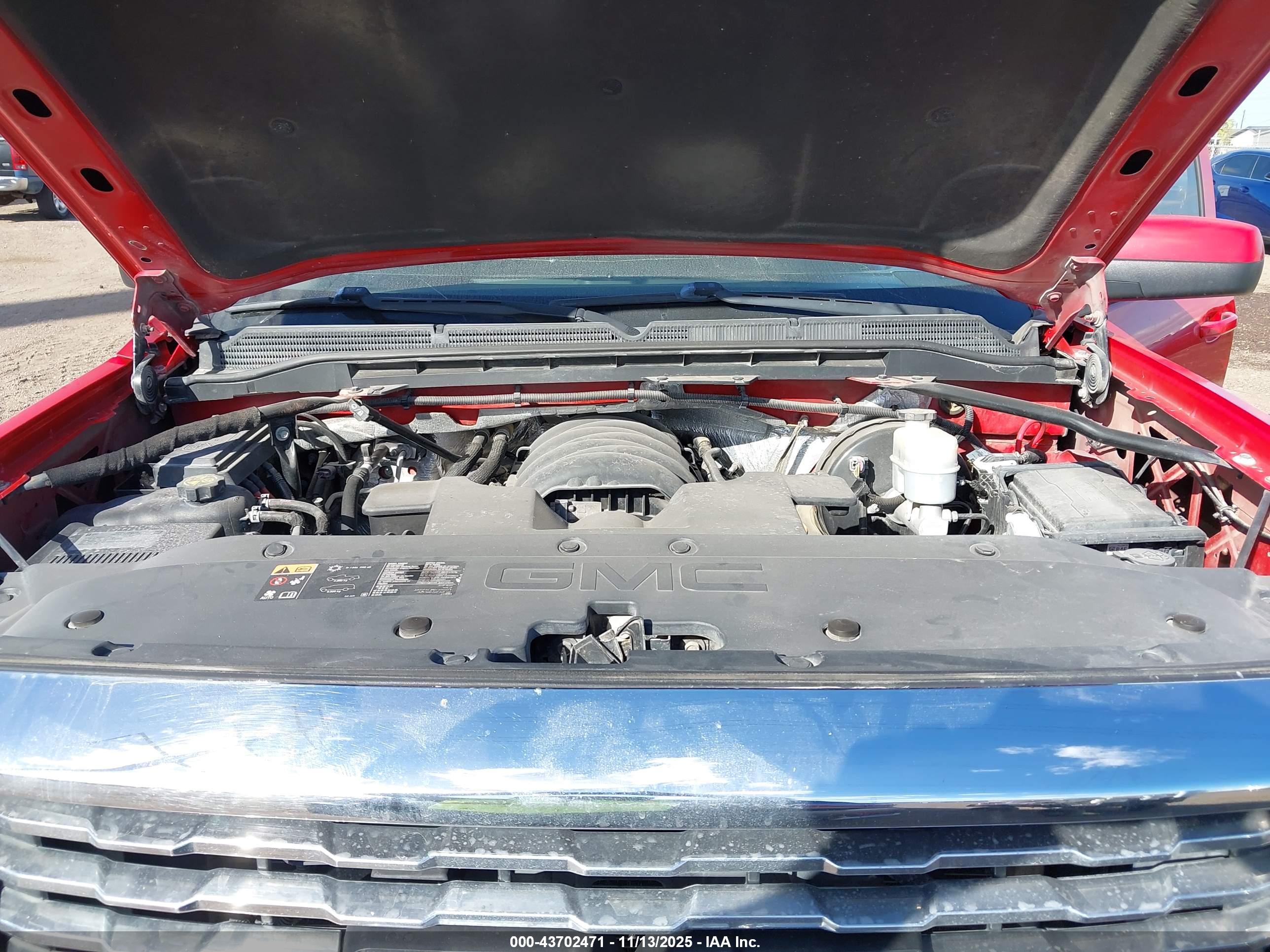 GMC SIERRA image 10