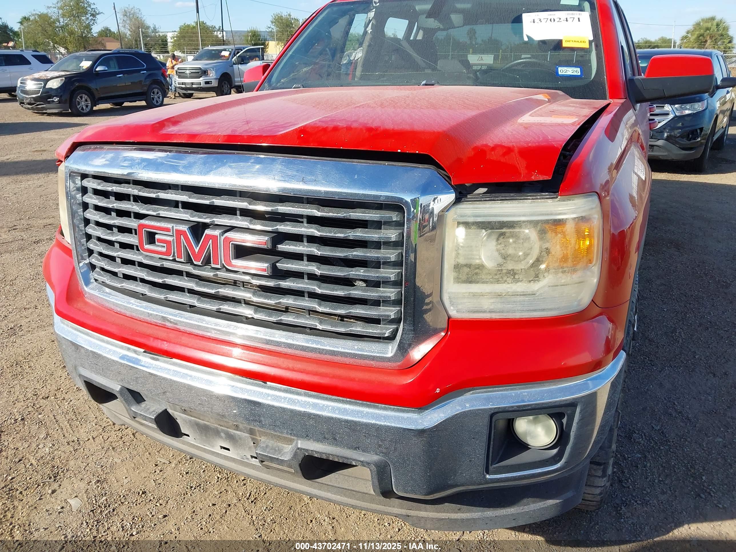 GMC SIERRA image 6