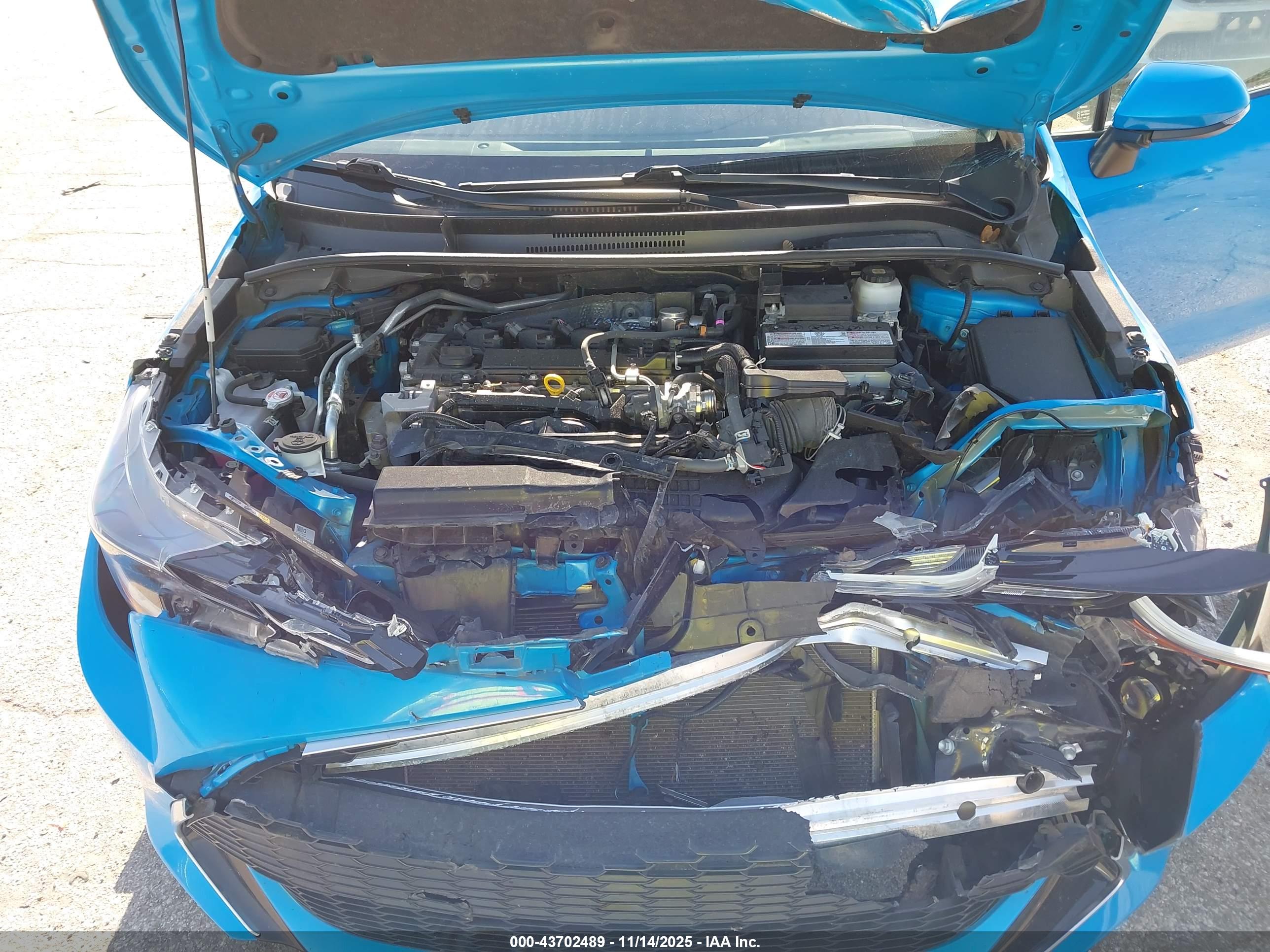 TOYOTA COROLLA image 10