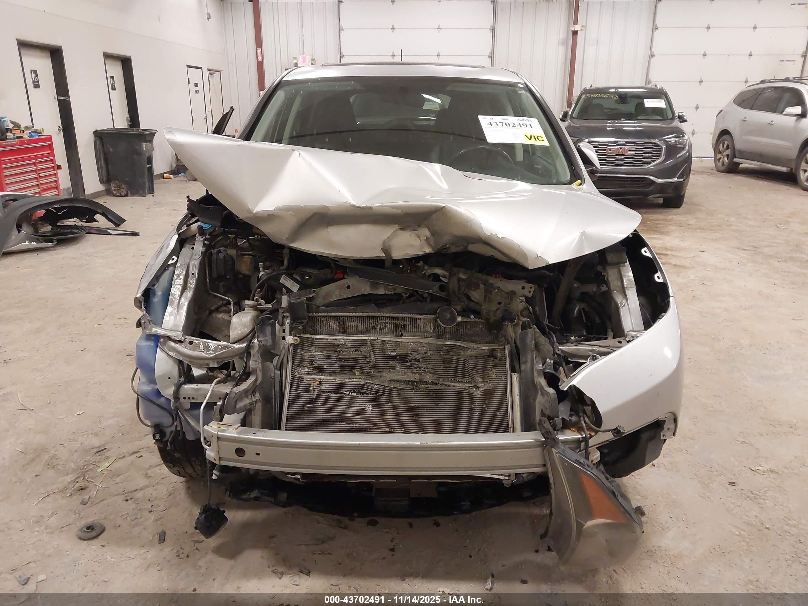 HONDA CR-V image 6