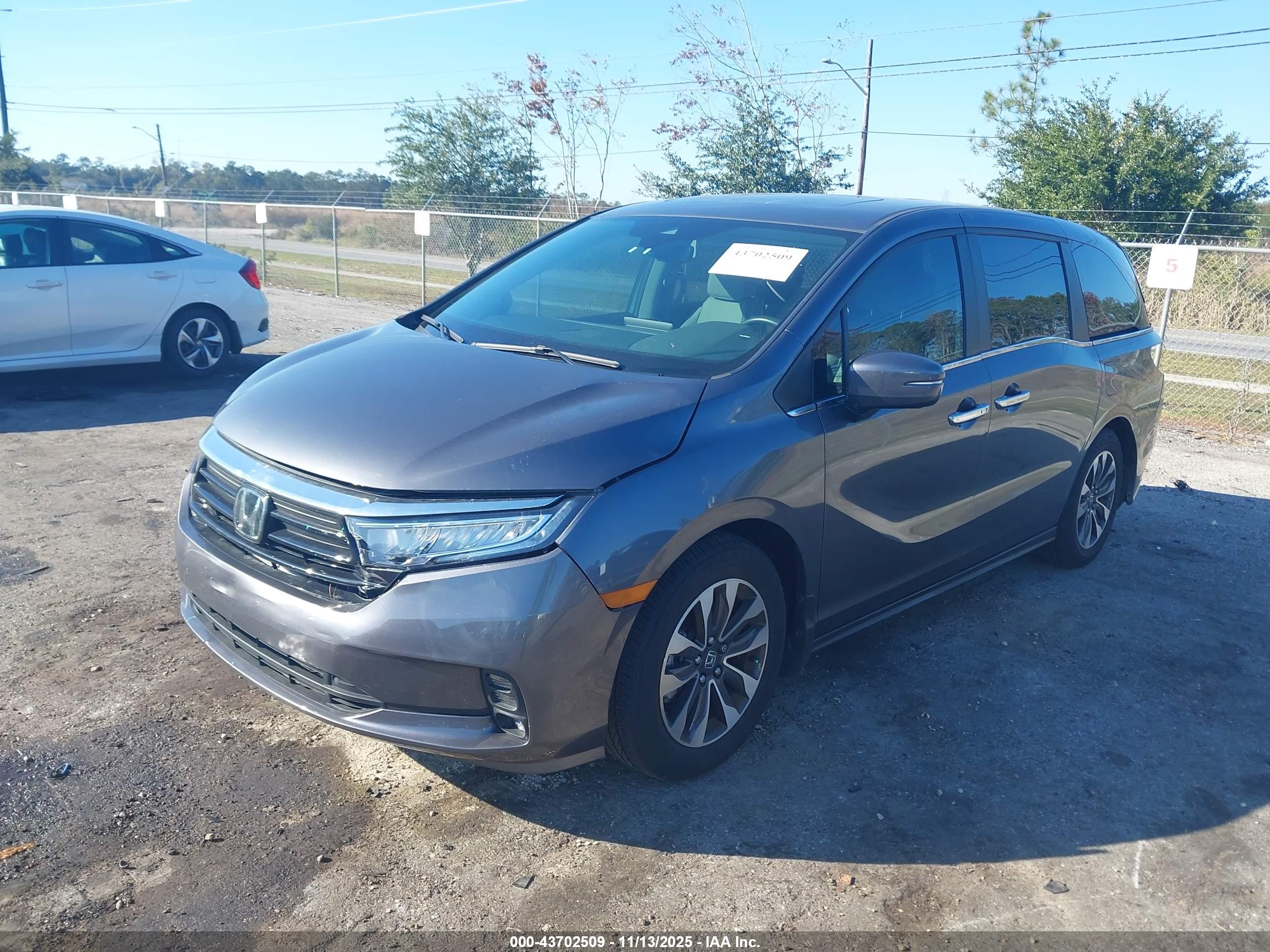 HONDA ODYSSEY image 2