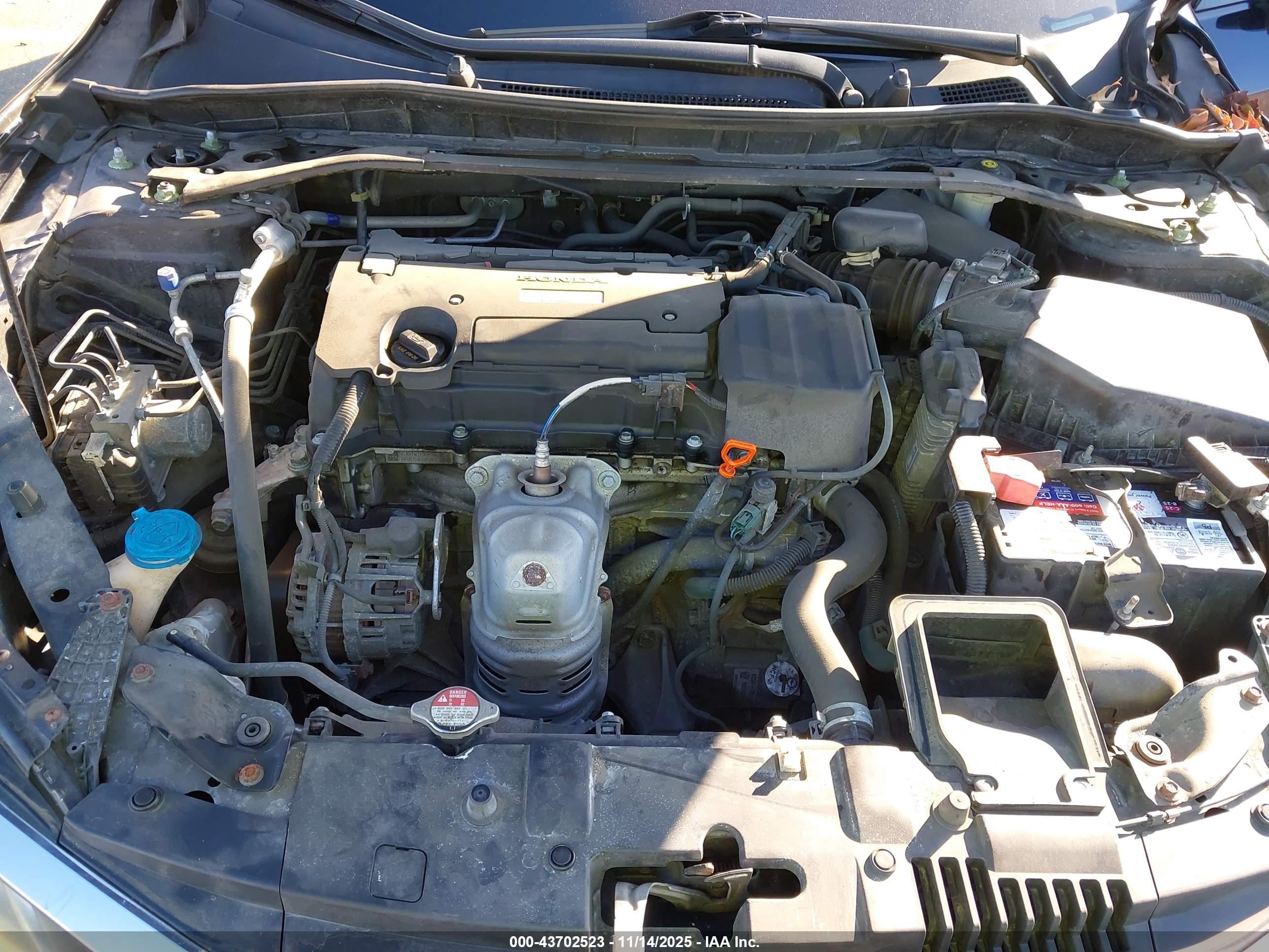 HONDA ACCORD image 10