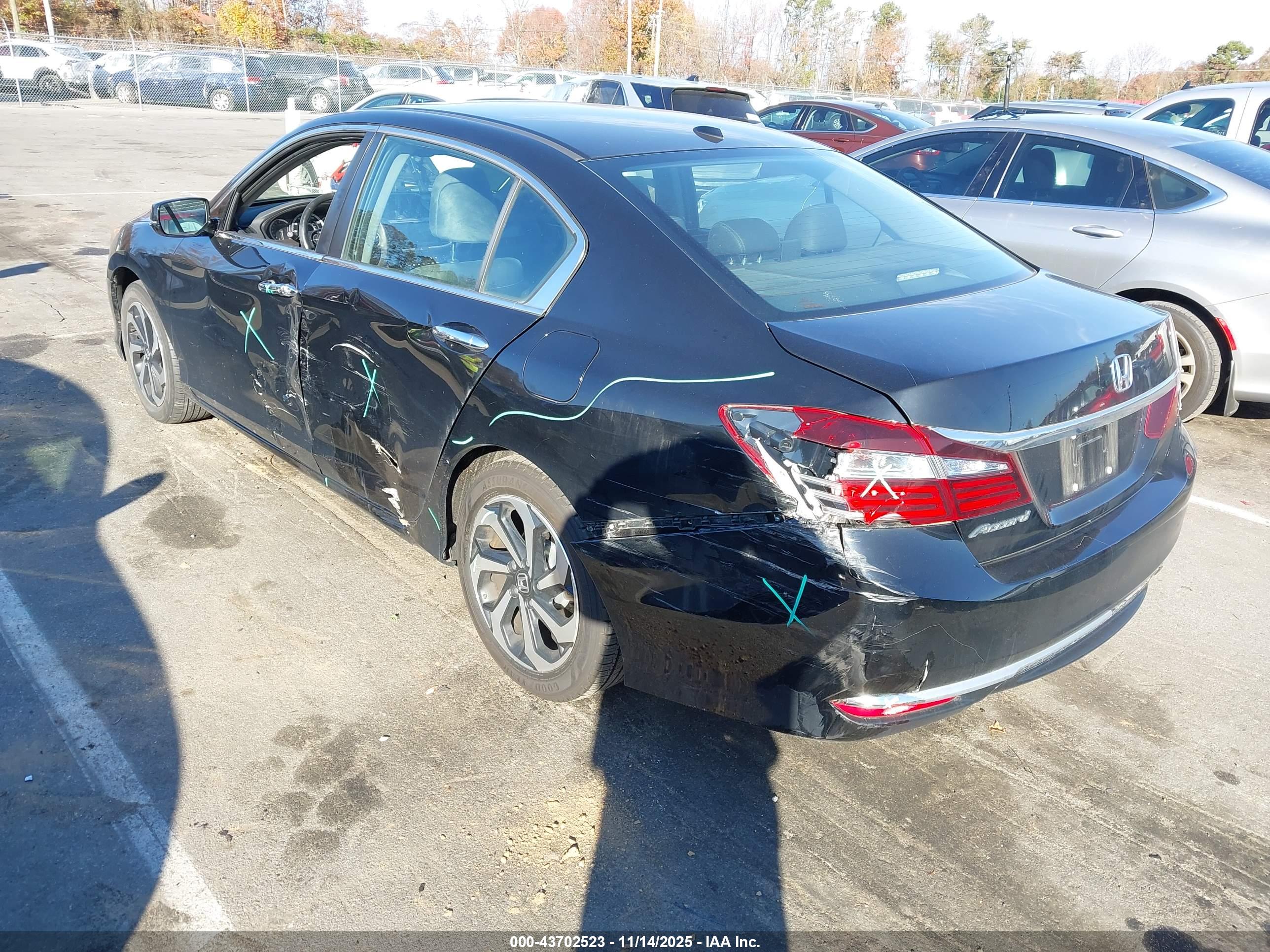 HONDA ACCORD image 3