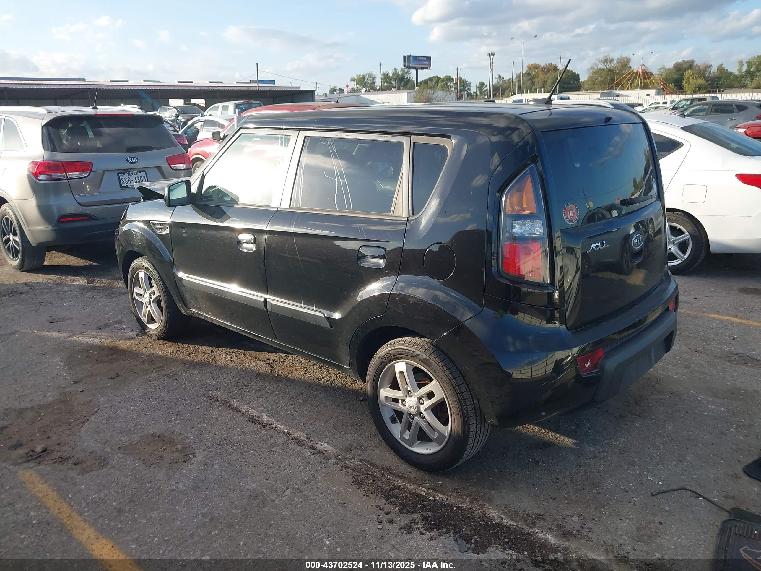 KIA SOUL image 3