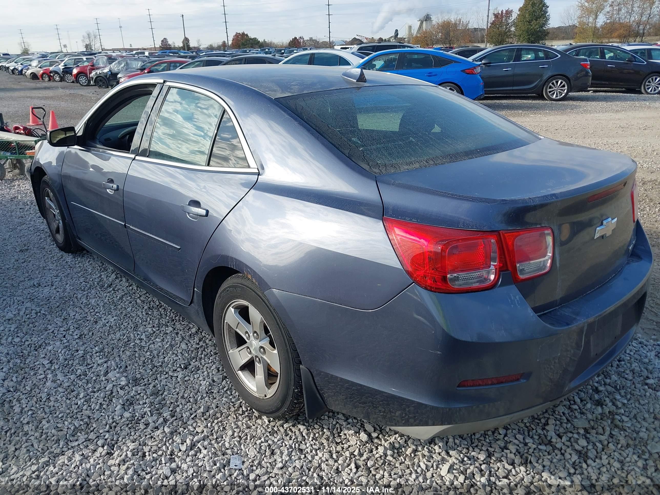 CHEVROLET MALIBU image 3