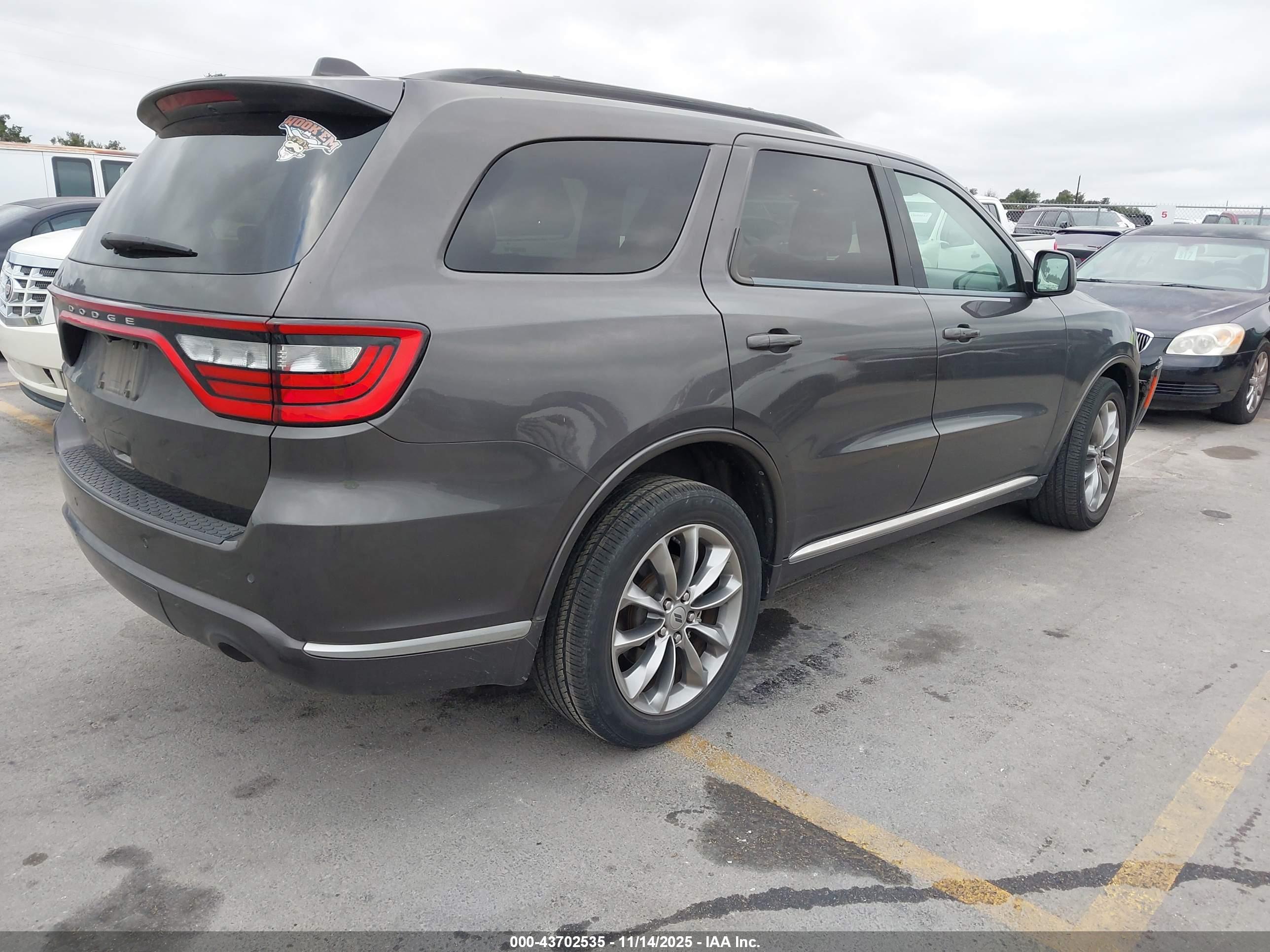 DODGE DURANGO image 4