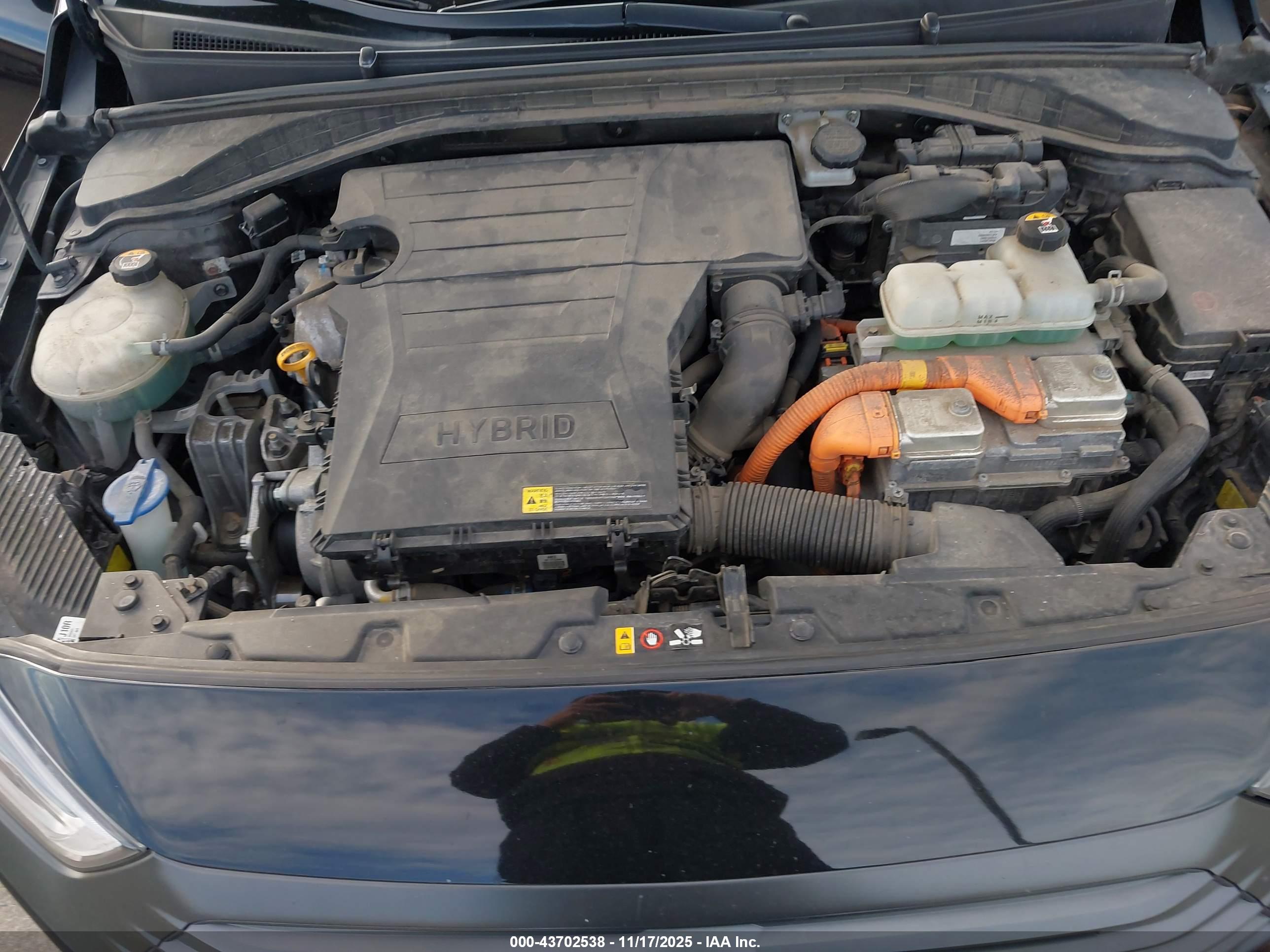 HYUNDAI IONIQ image 10