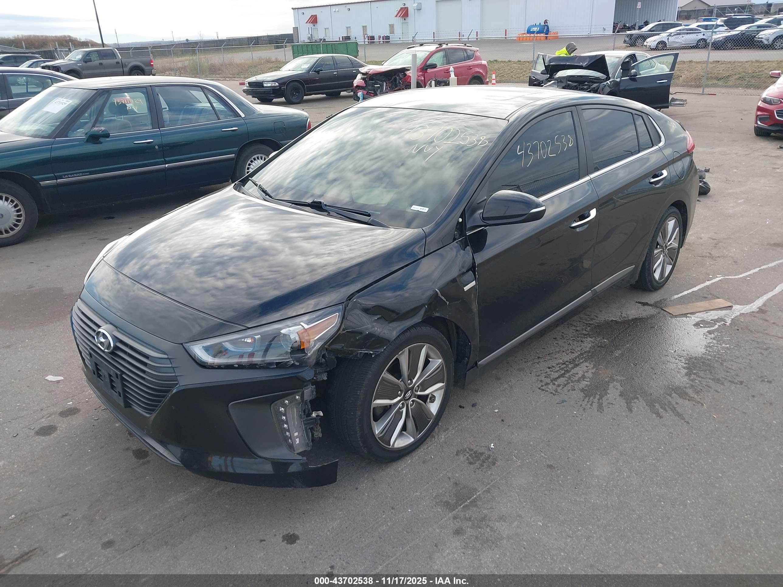 HYUNDAI IONIQ image 2