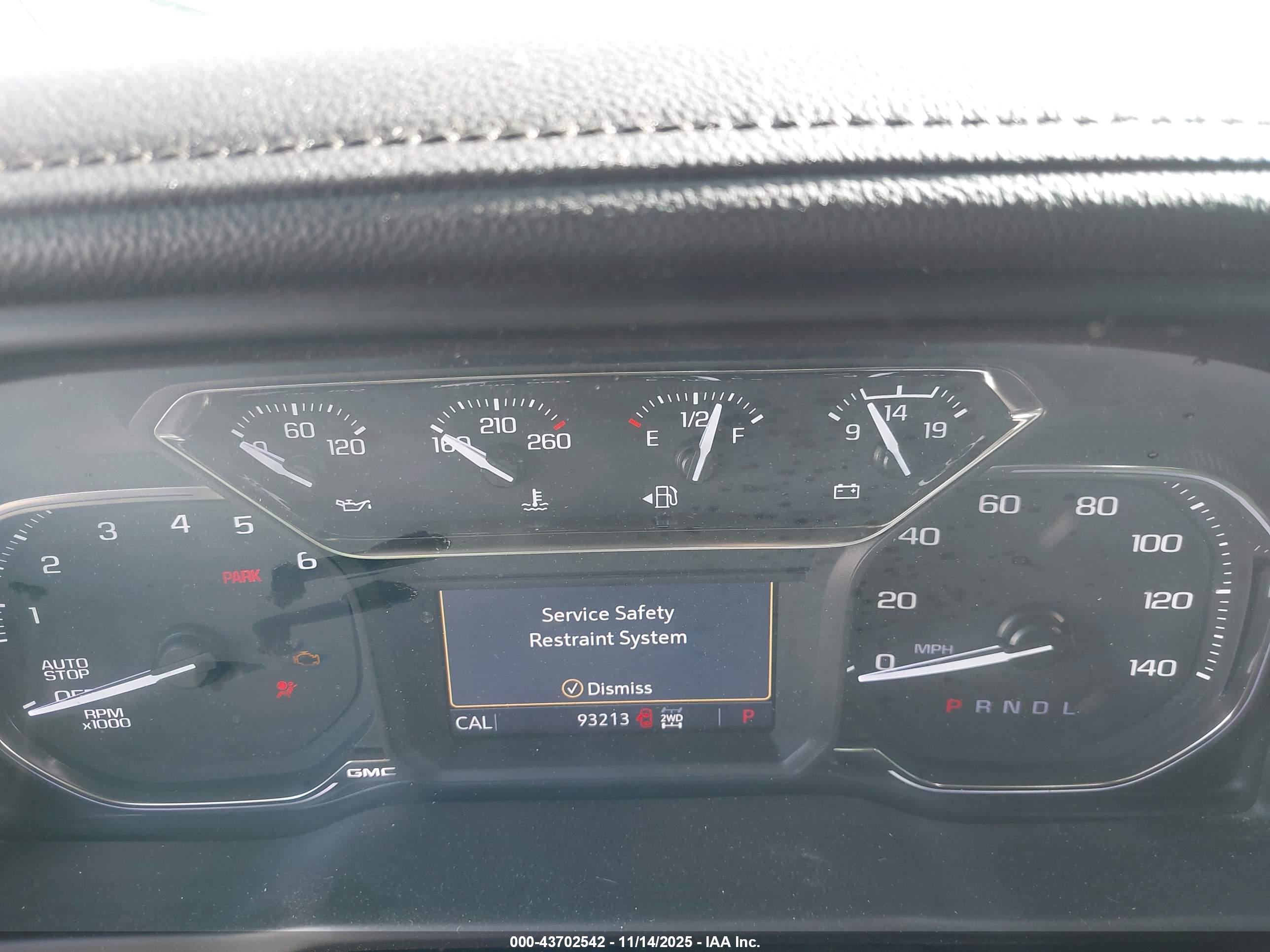 GMC SIERRA image 7