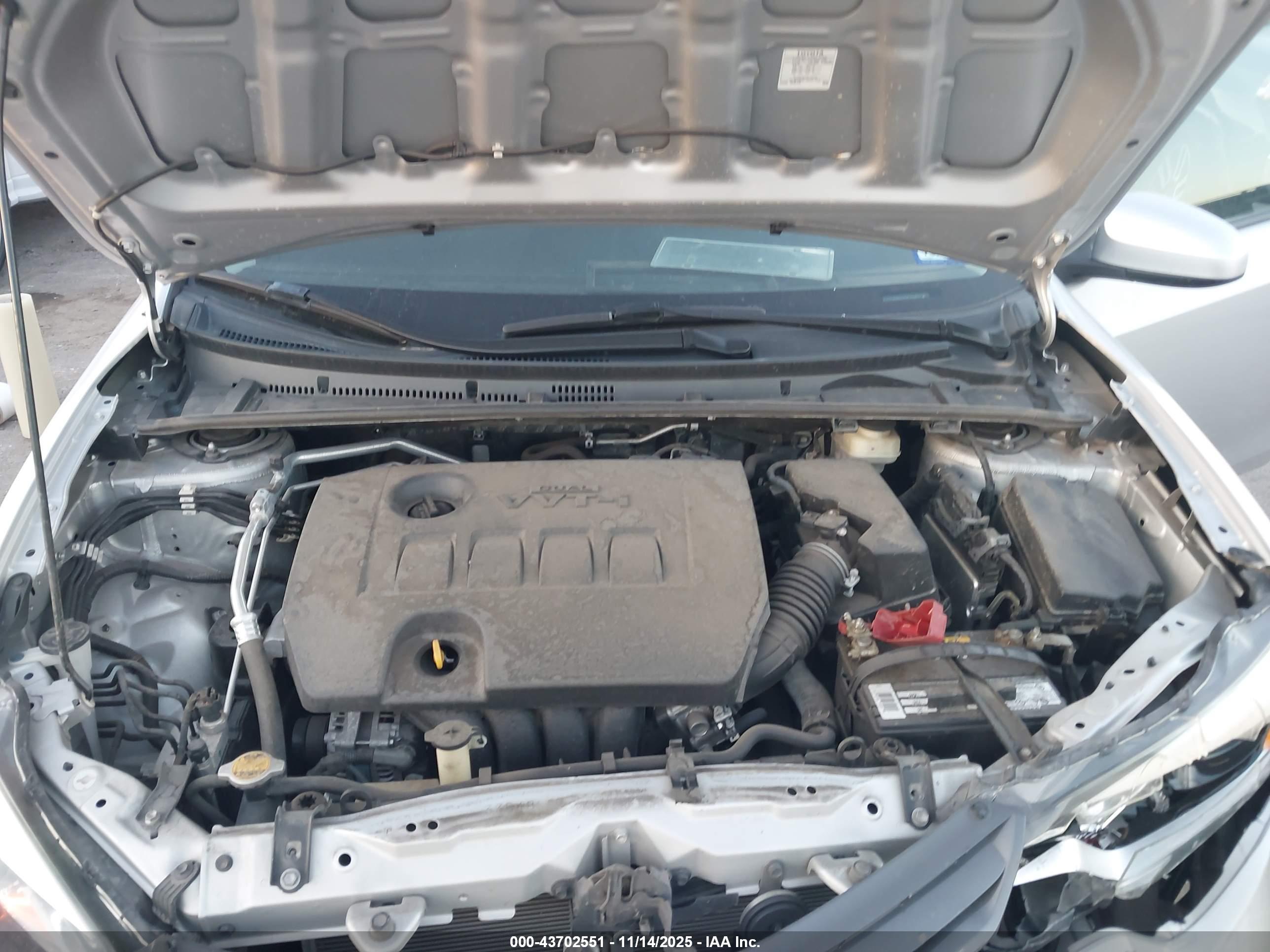 TOYOTA COROLLA image 10