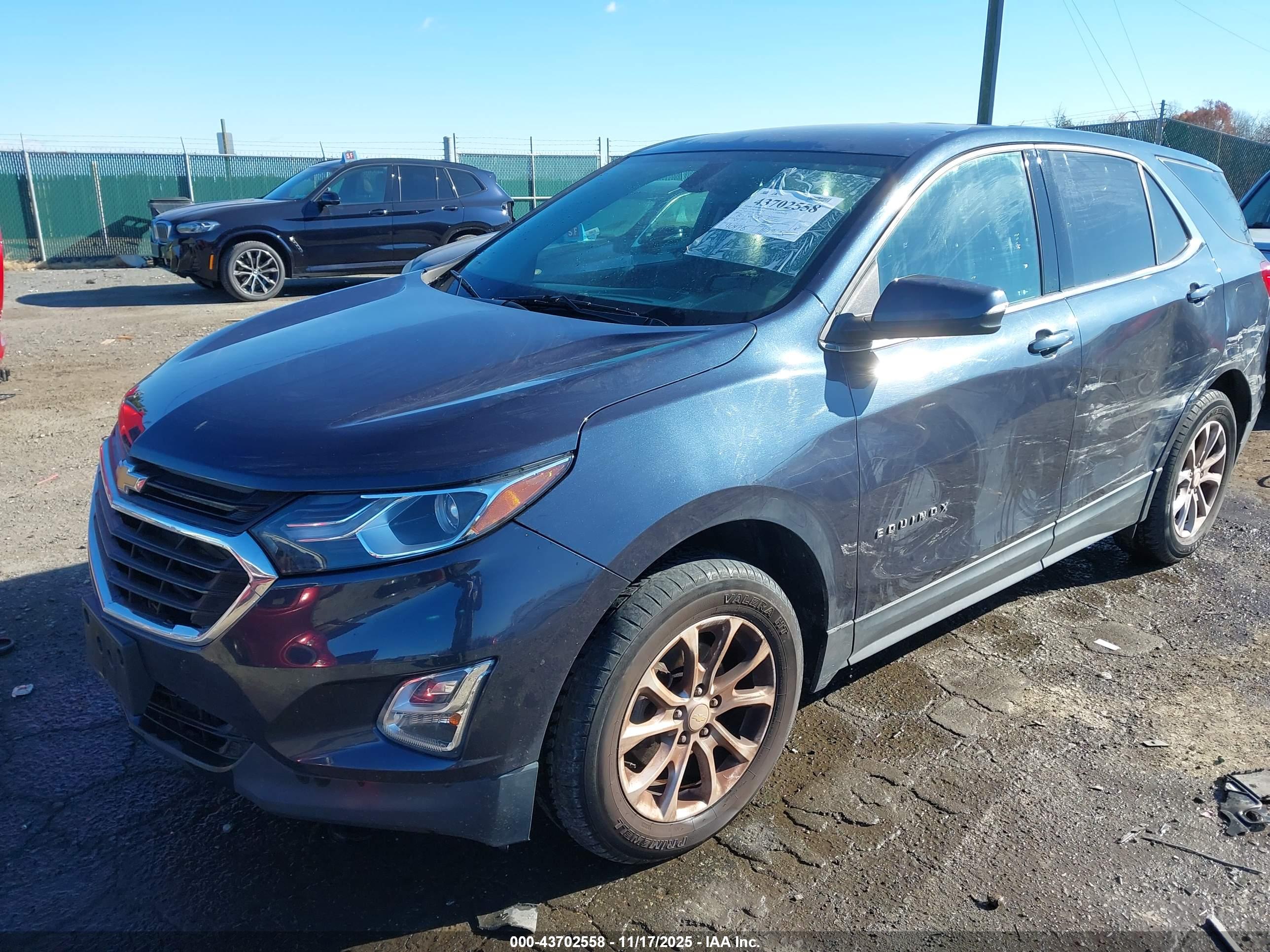 CHEVROLET EQUINOX image 2