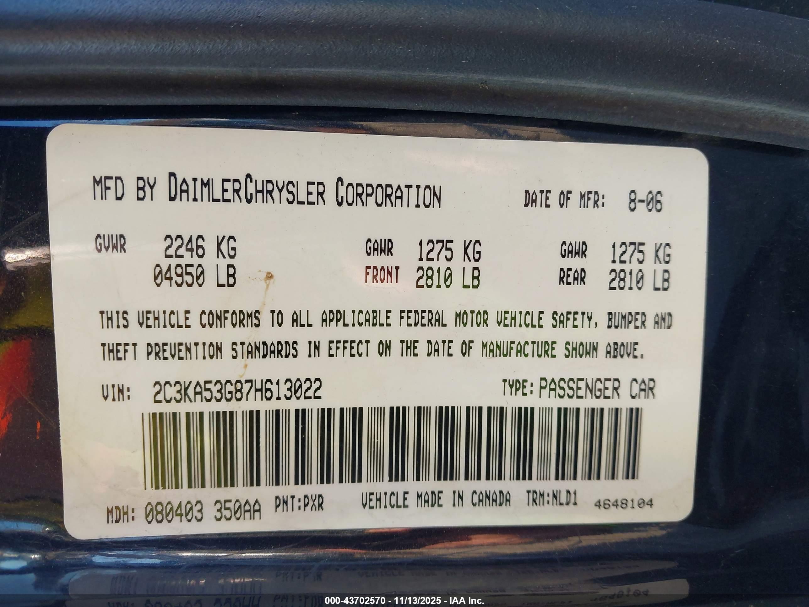 CHRYSLER 300 image 9
