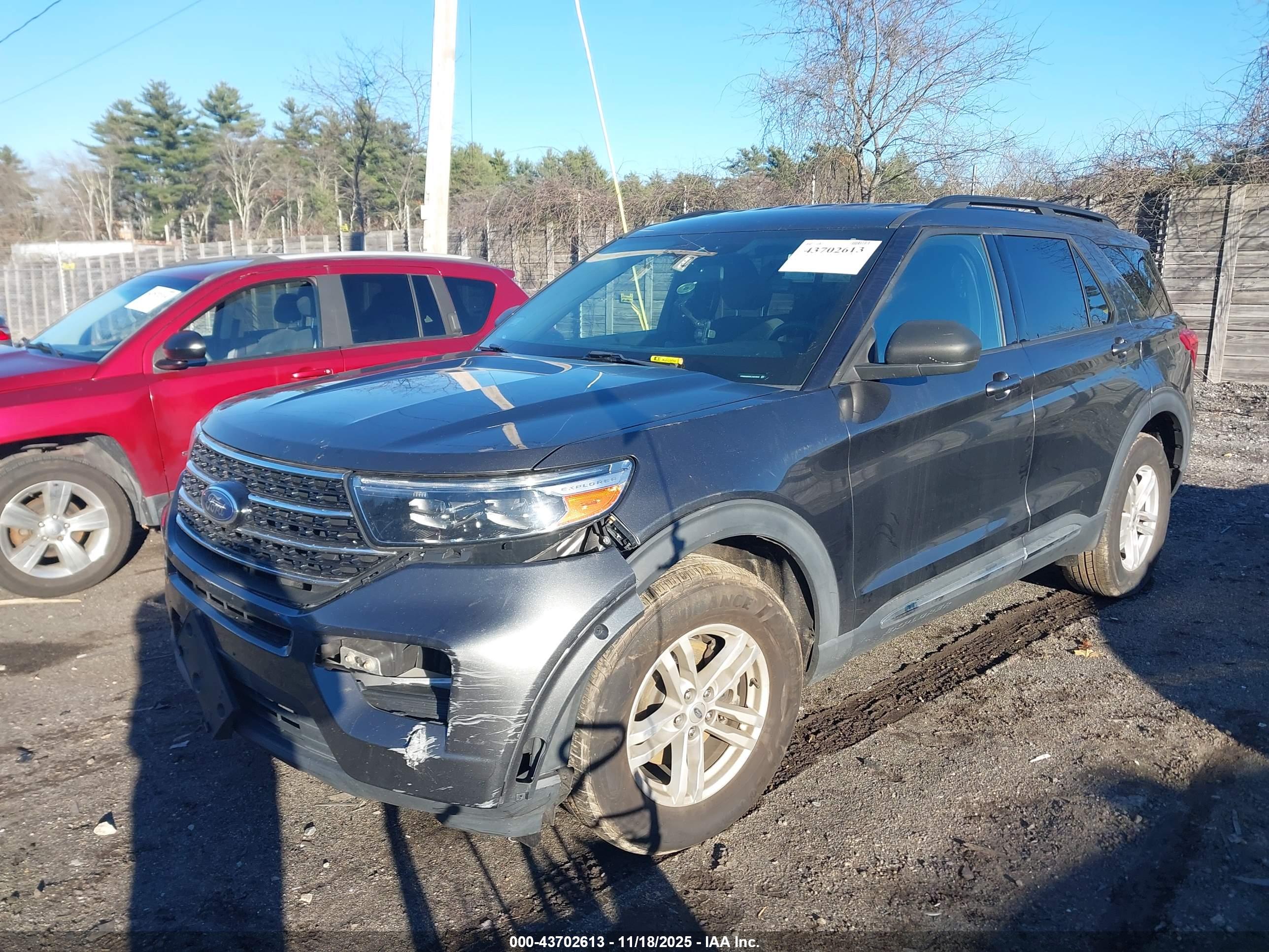 FORD EXPLORER image 2