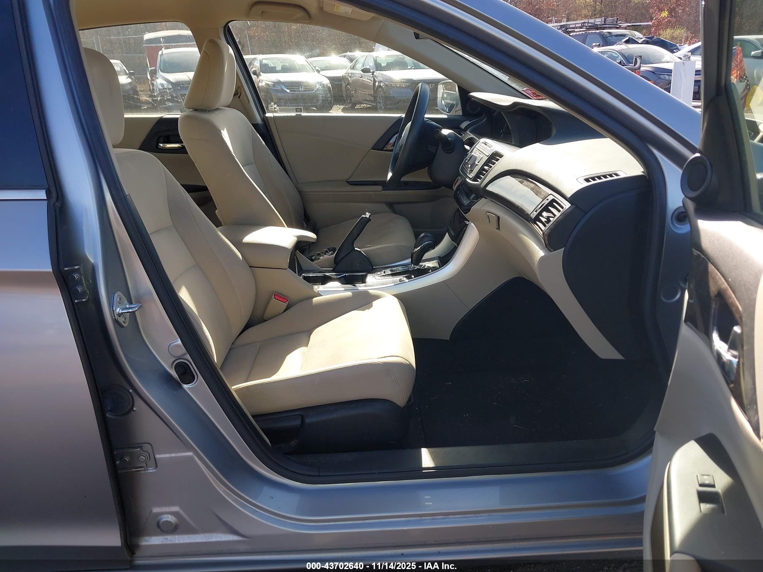 HONDA ACCORD image 5