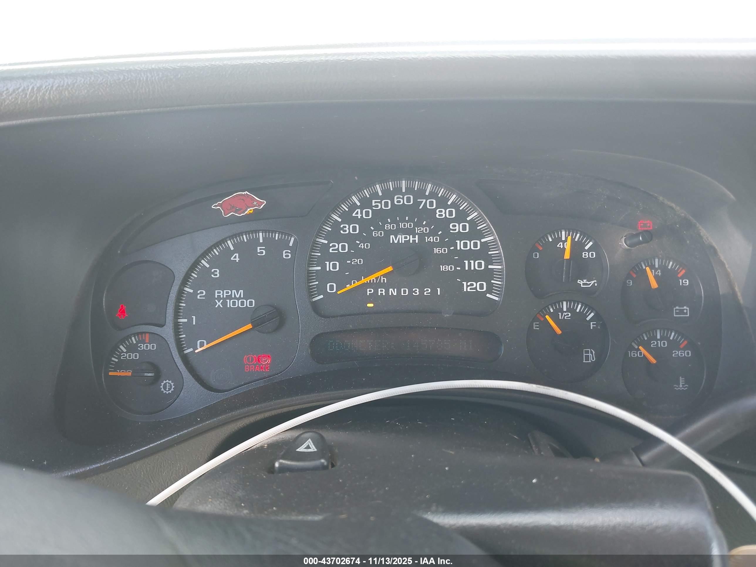 GMC SIERRA image 7