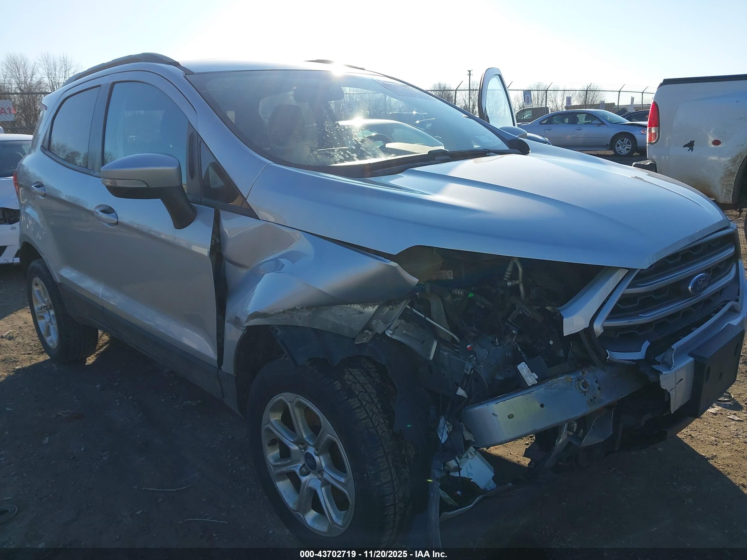 FORD ECOSPORT image 6