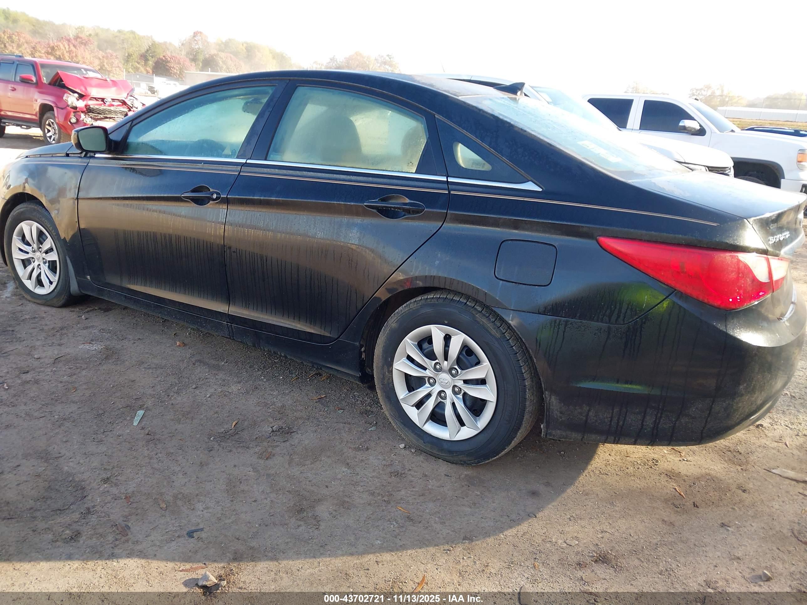 HYUNDAI SONATA image 3