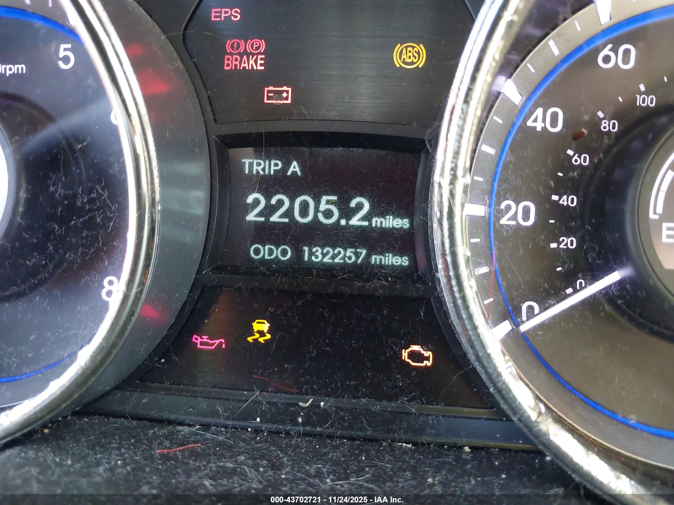HYUNDAI SONATA image 7