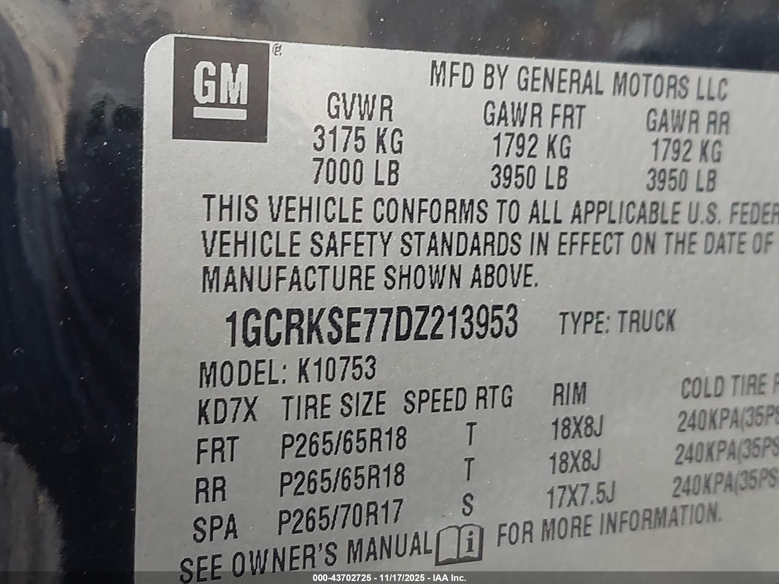 CHEVROLET SILVERADO image 9