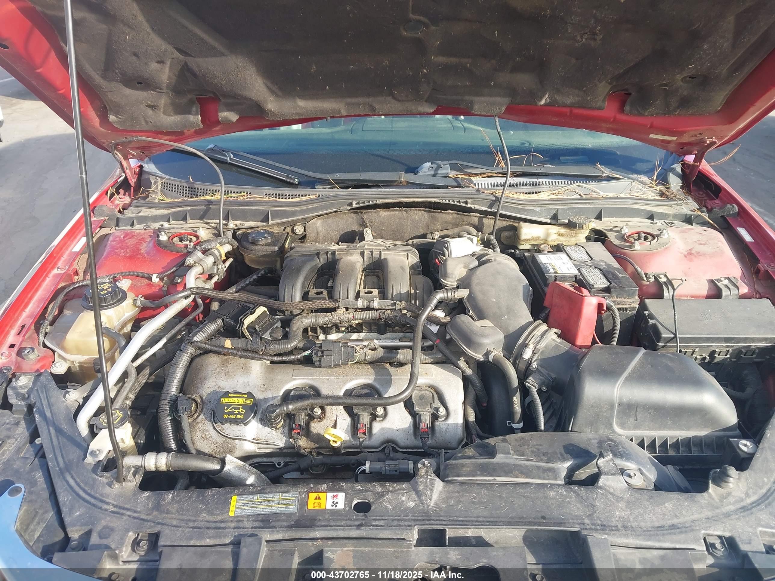 FORD FUSION image 10