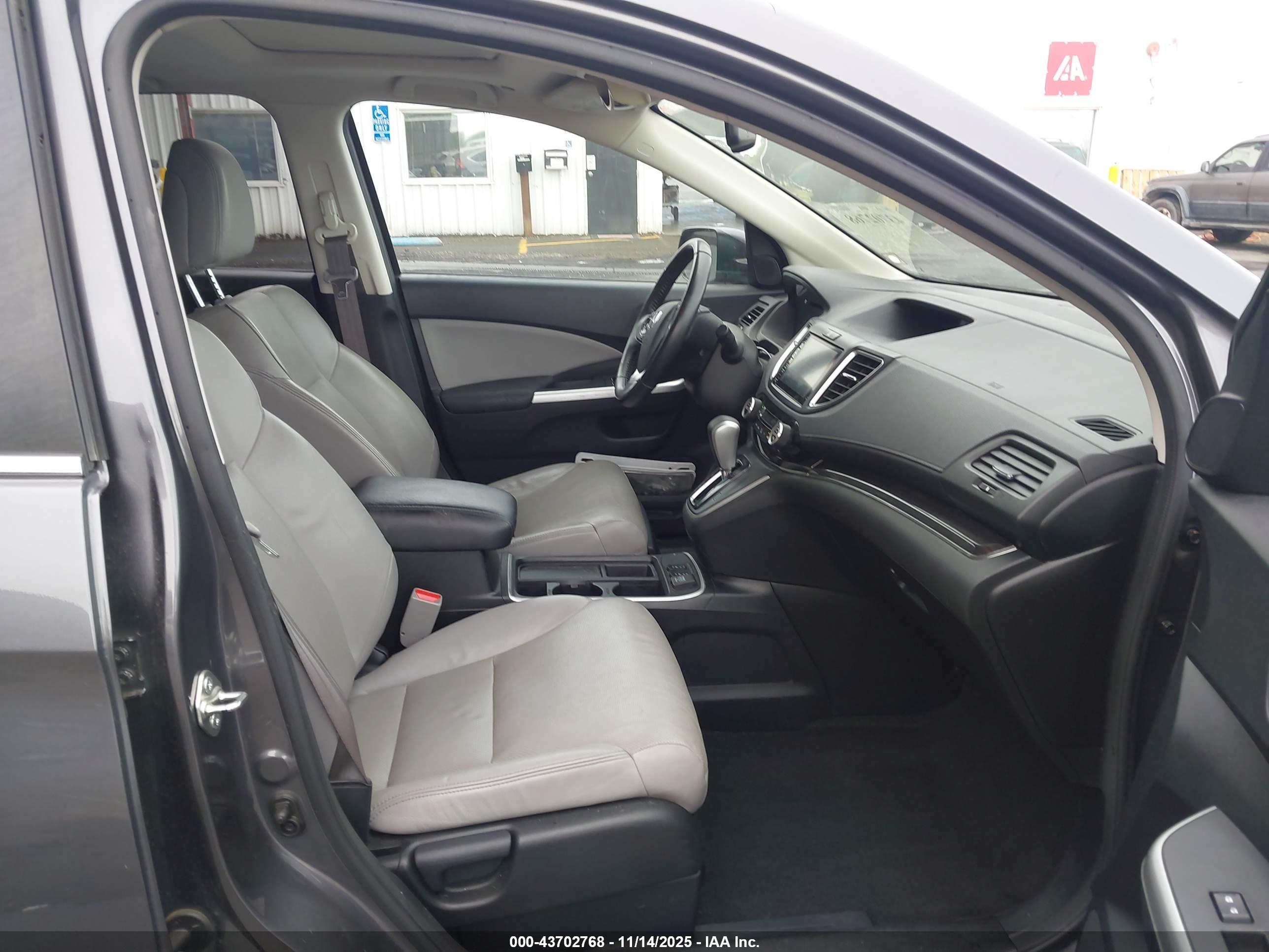 HONDA CR-V image 5