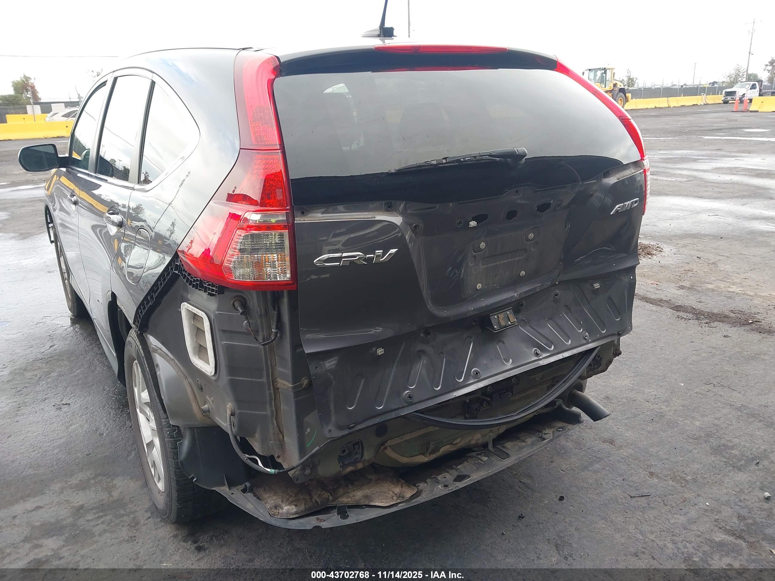 HONDA CR-V image 6
