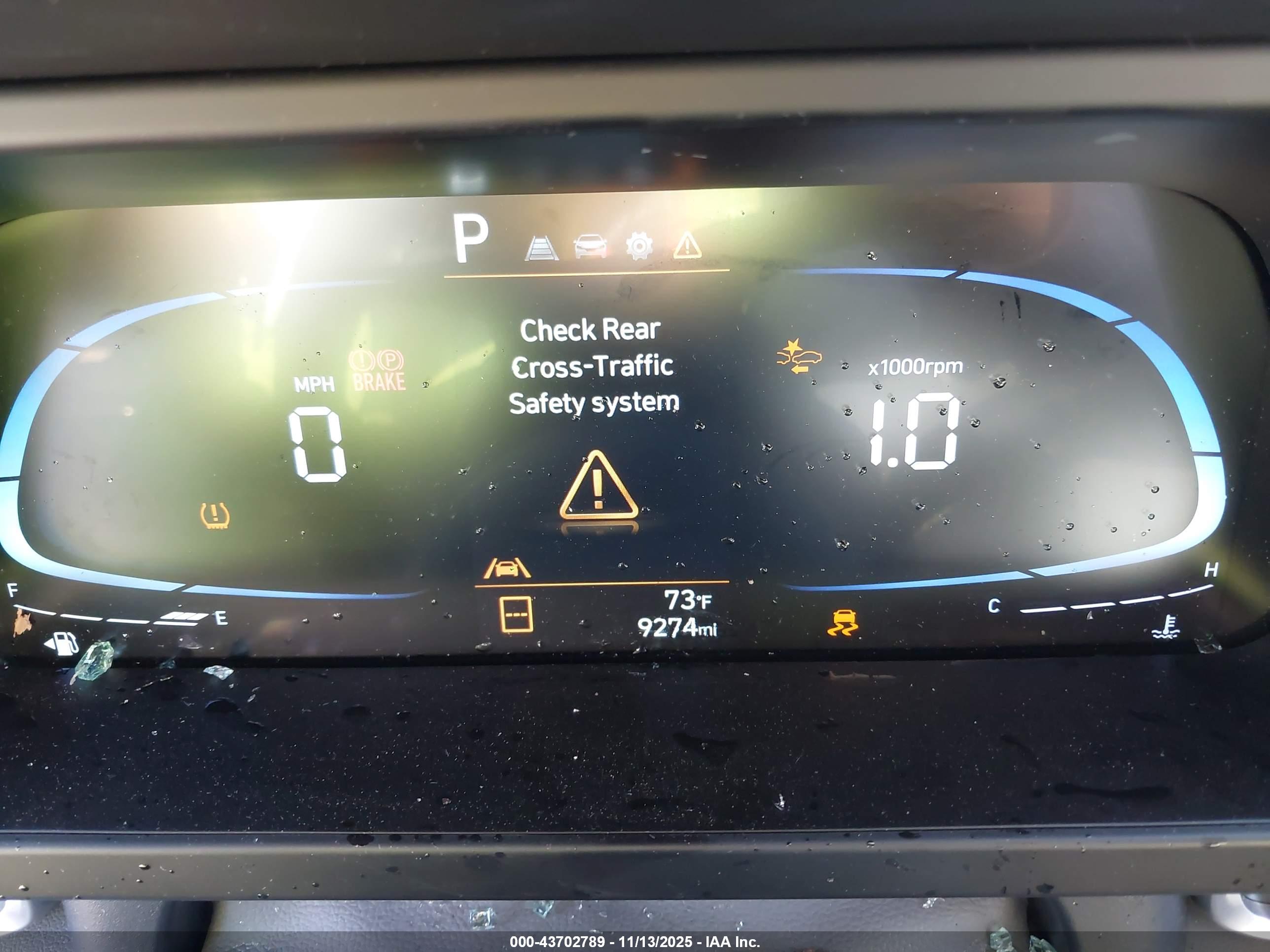 HYUNDAI ELANTRA image 7