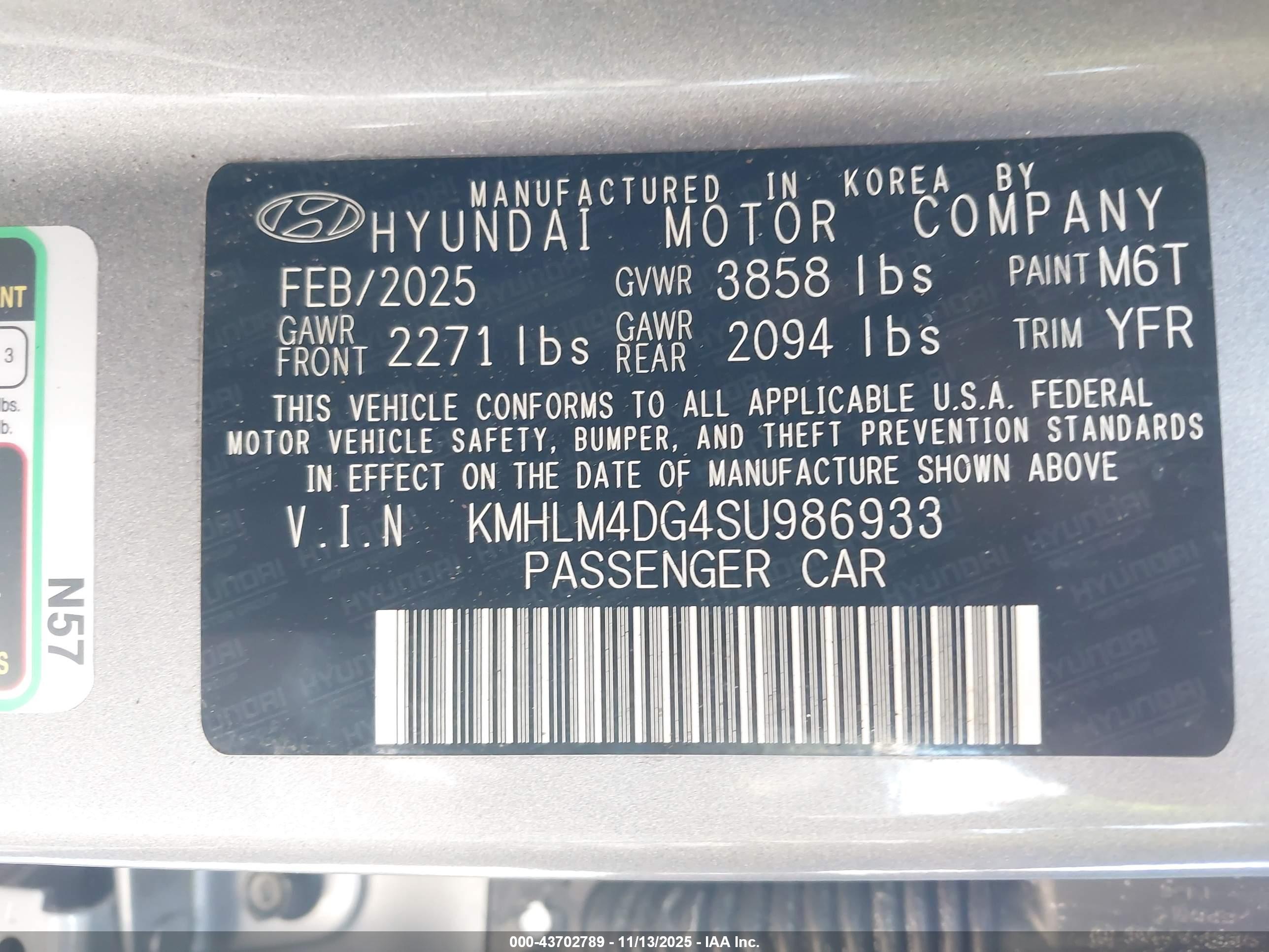 HYUNDAI ELANTRA image 9