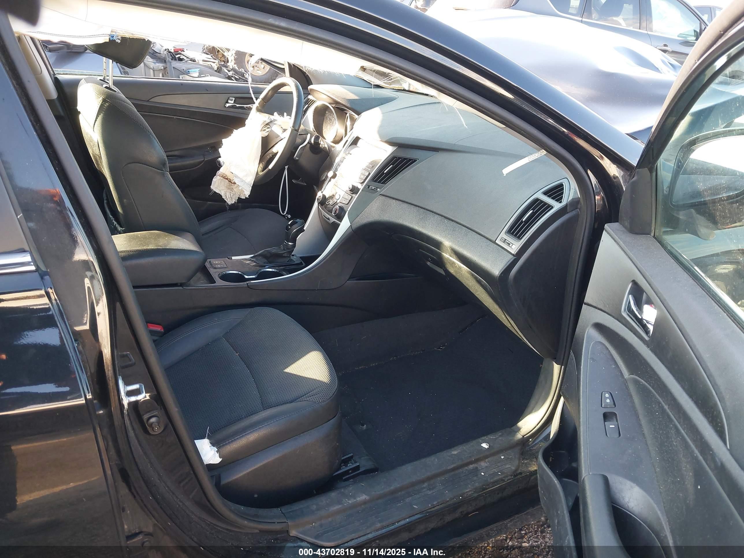 HYUNDAI SONATA image 5