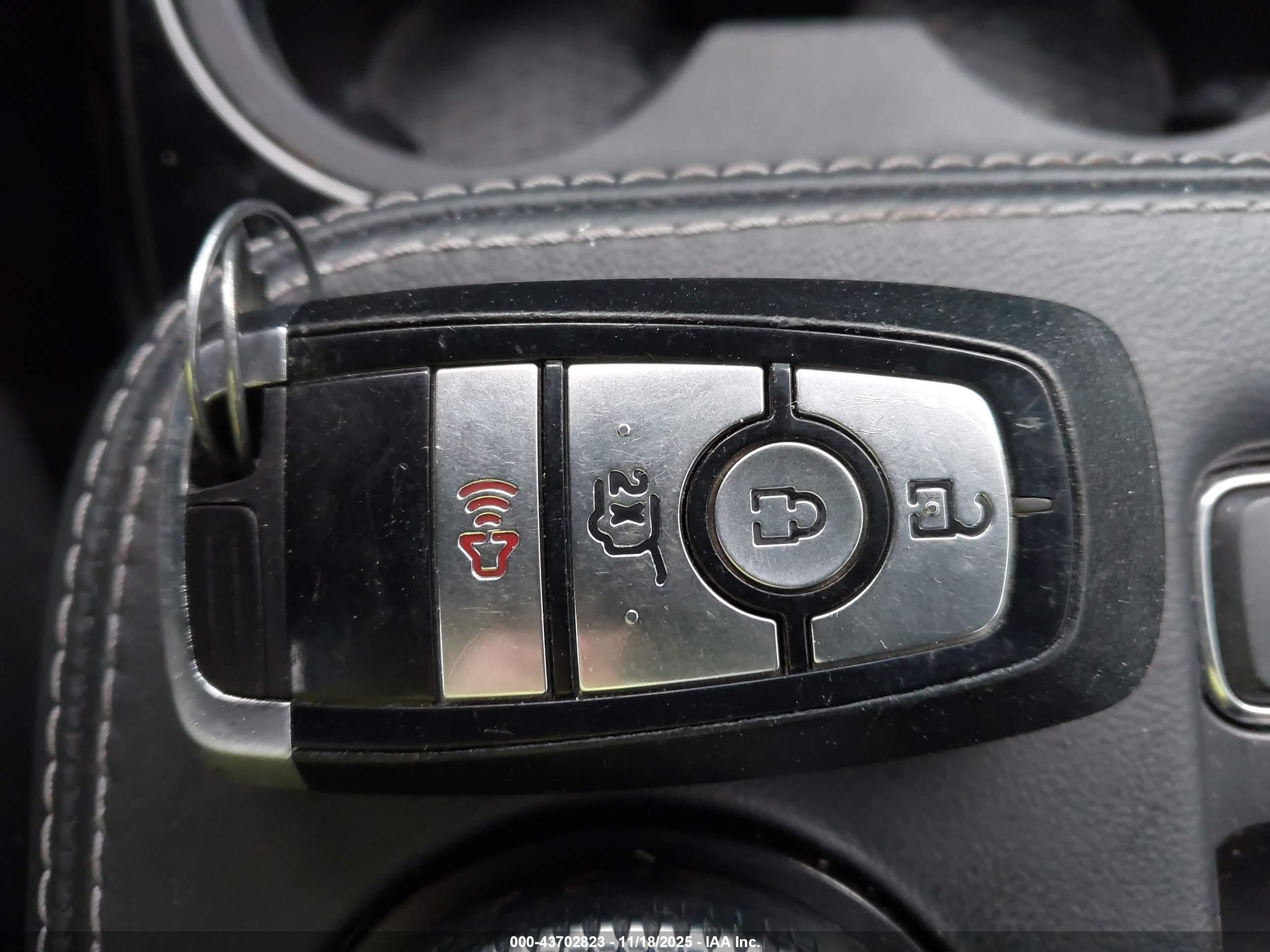 FORD MUSTANG image 11