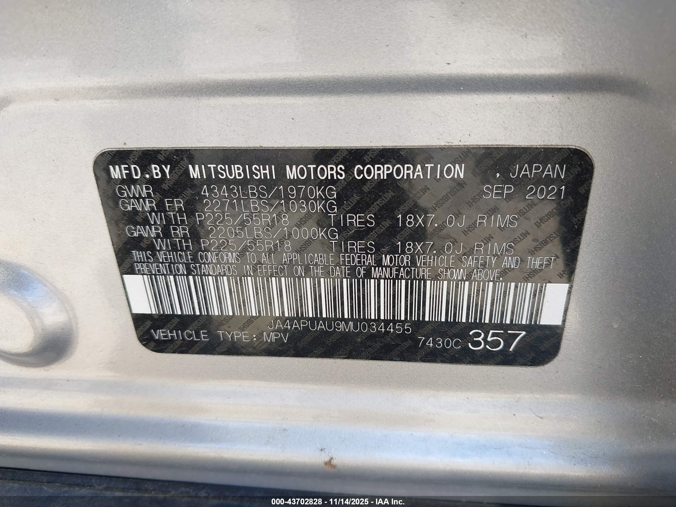 MITSUBISHI OUTLANDER image 9