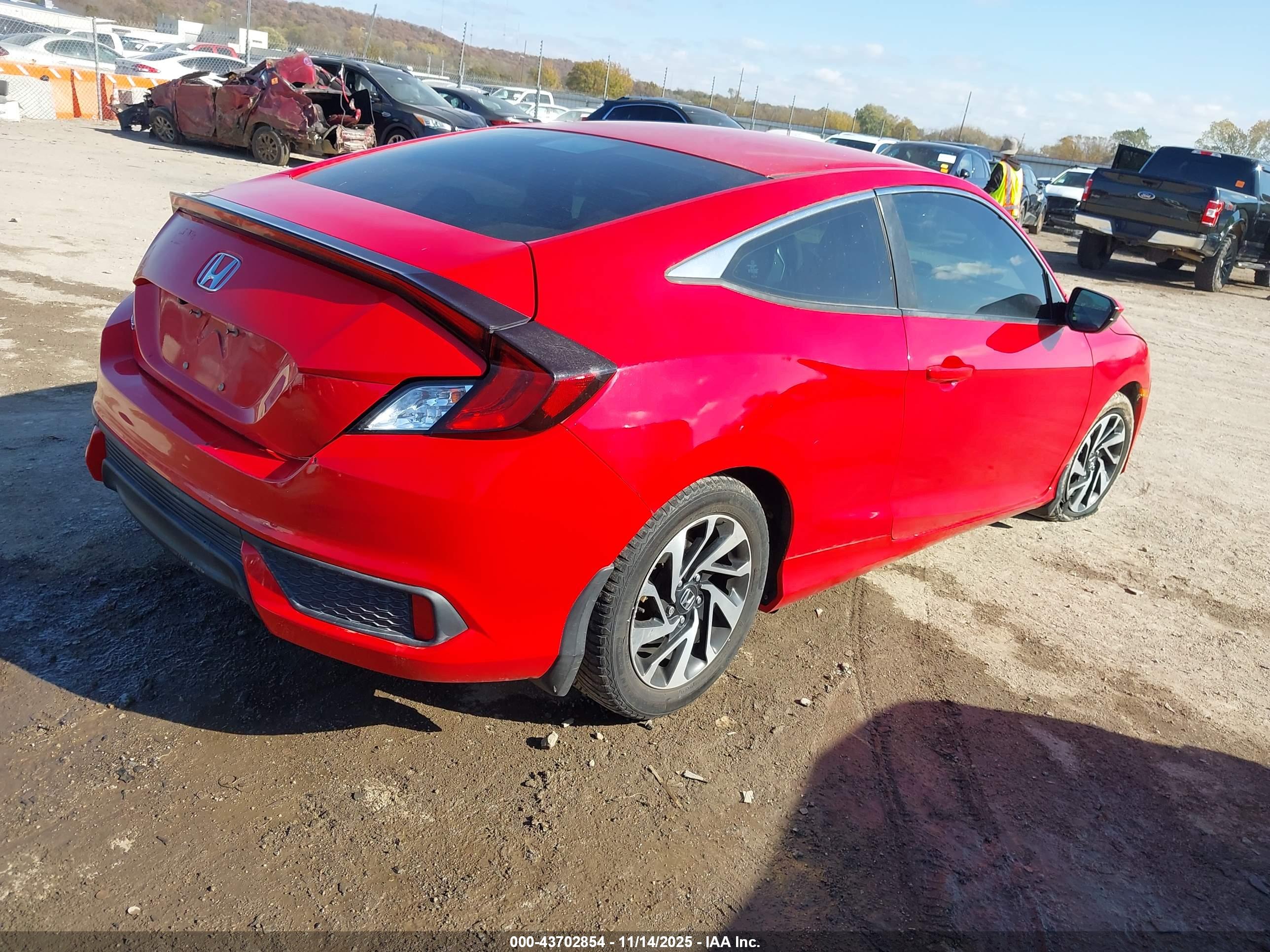 HONDA CIVIC image 4