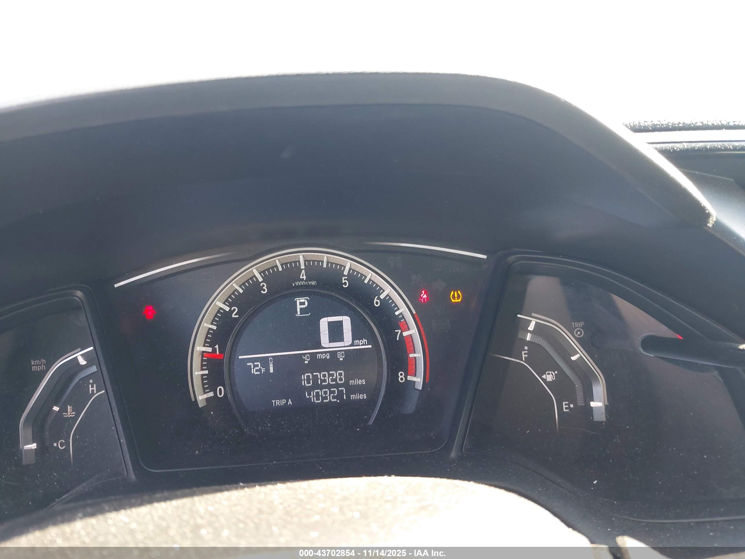 HONDA CIVIC image 7