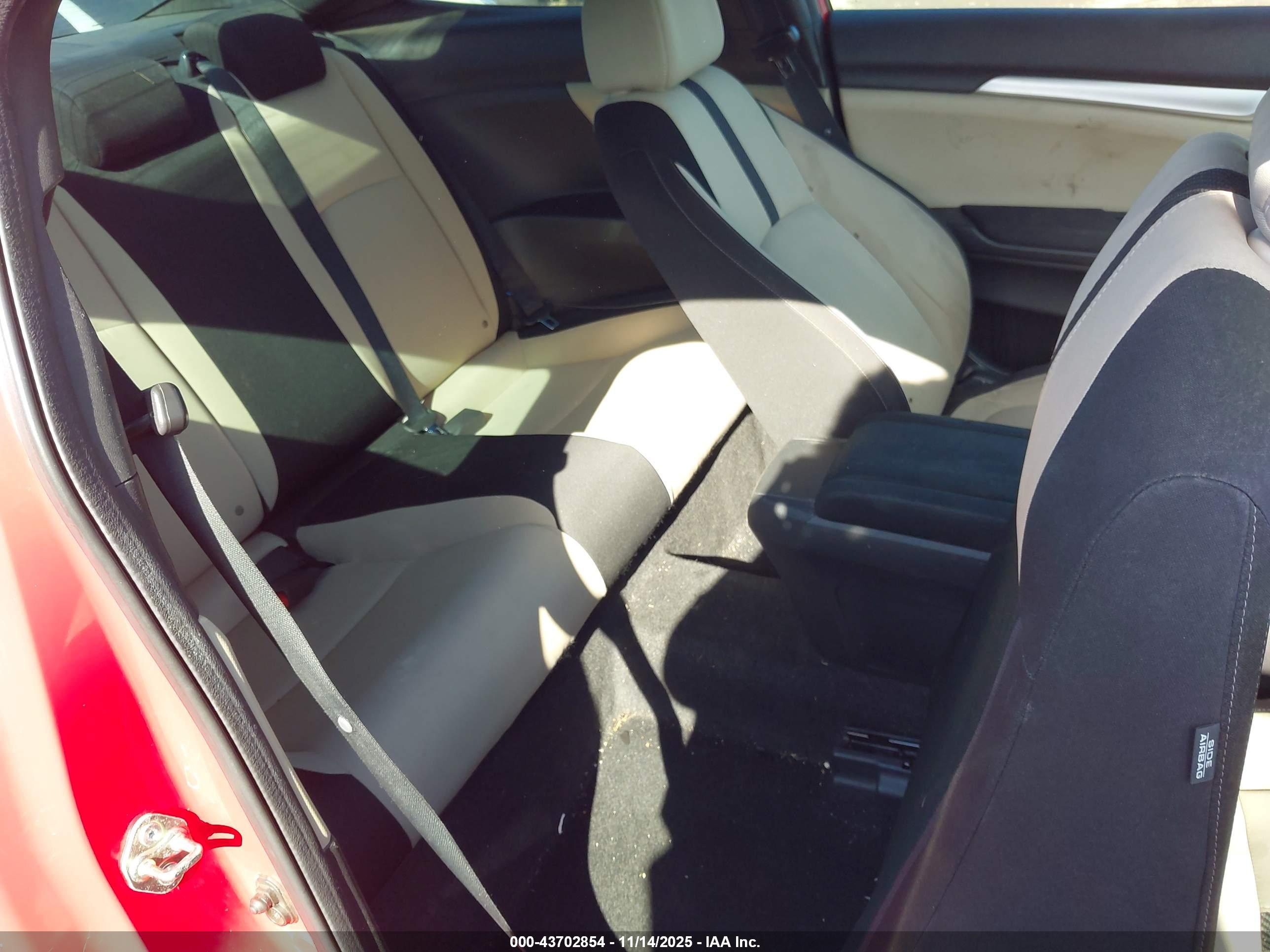 HONDA CIVIC image 8